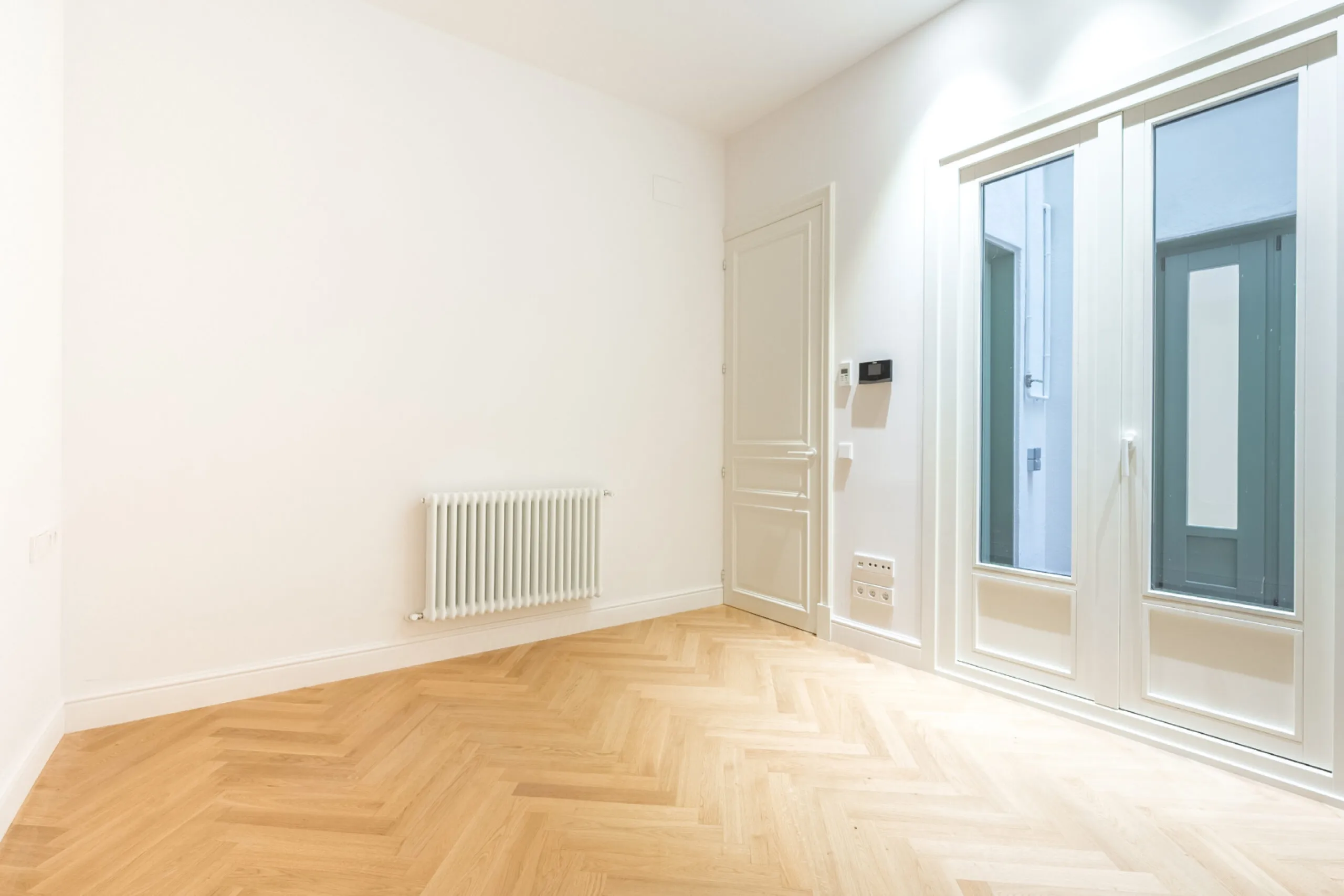 High-End Apartment in Barcelona’s Historic Center, Steps from Las Ramblas