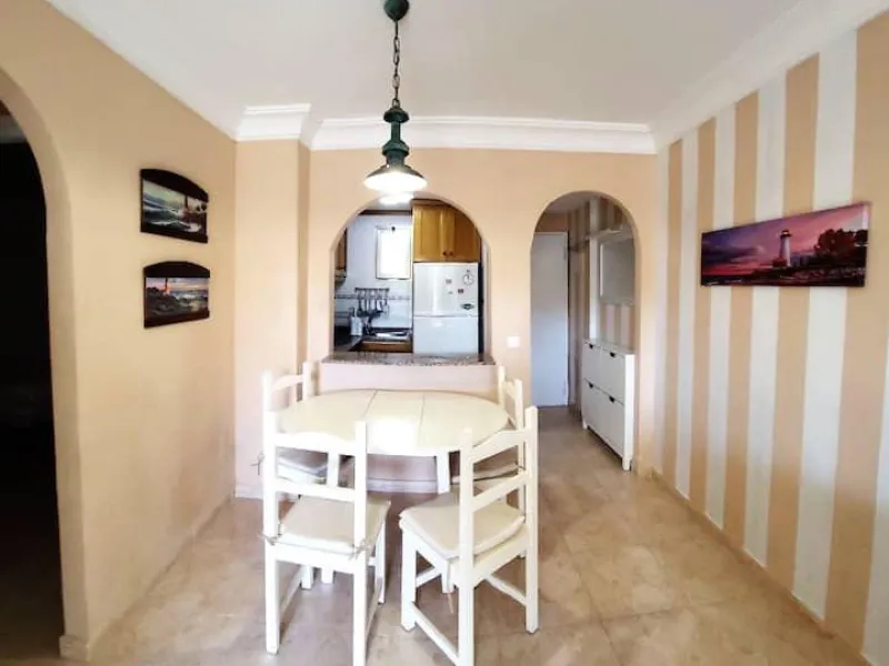 Opportunity in La Cala de Finestrat: Apartment in a Mediterranean Bay near Benidorm** 🏠✨