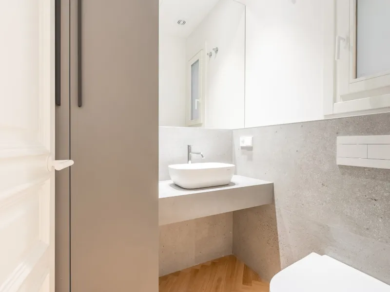 High-End Apartment in Barcelona’s Historic Center, Steps from Las Ramblas