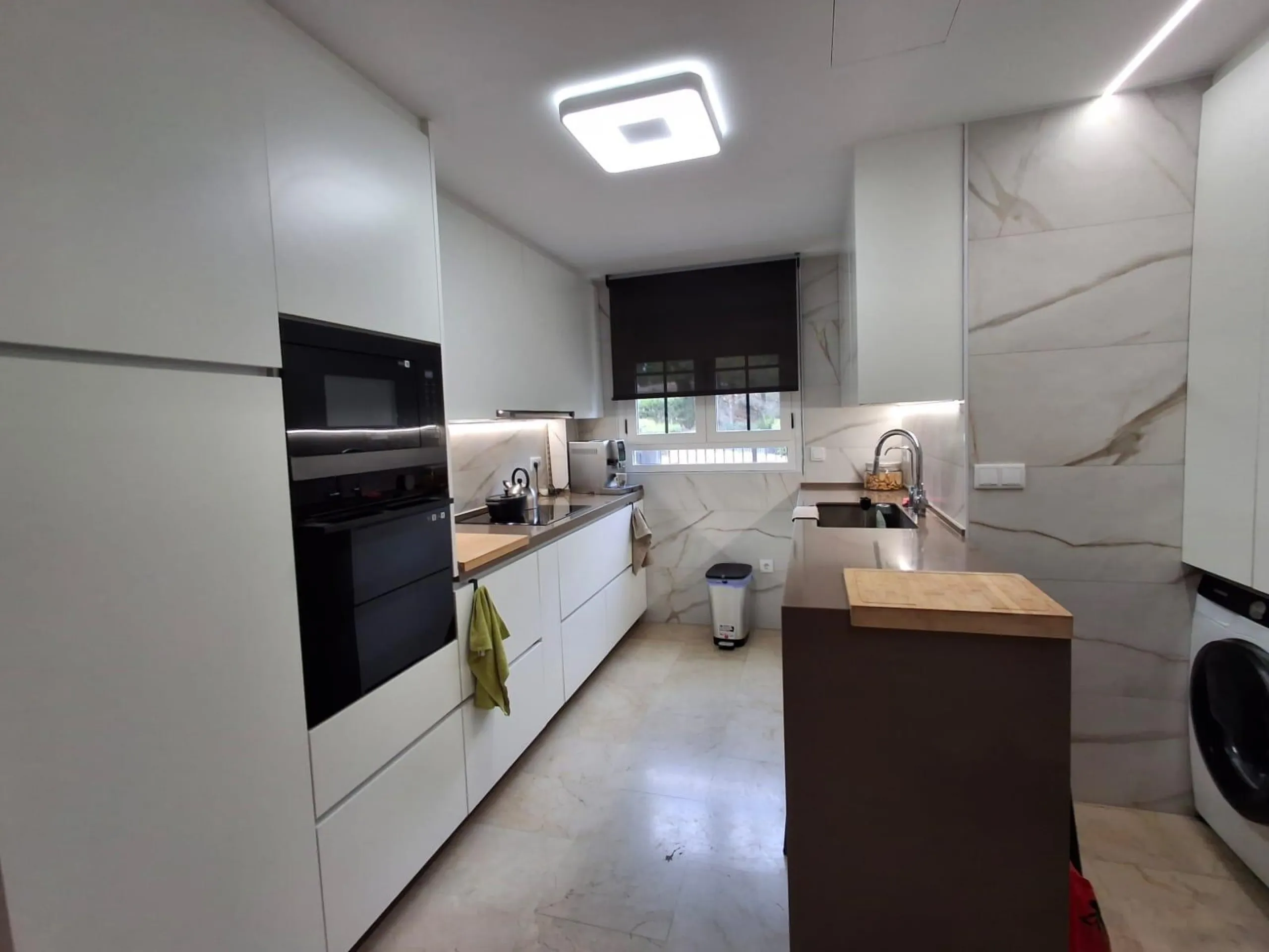 🌿🌊 Apartamento de esquina con gran jardín y vistas al mar en Sierra Cortina 🌊🌿