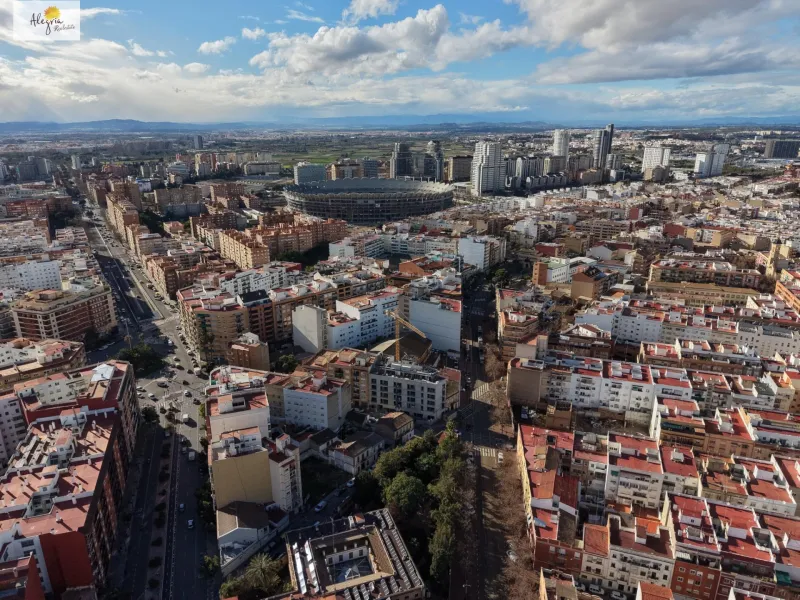 NUEVO BAJO COMERCIAL AV. BURJASSOT (VALENCIA)