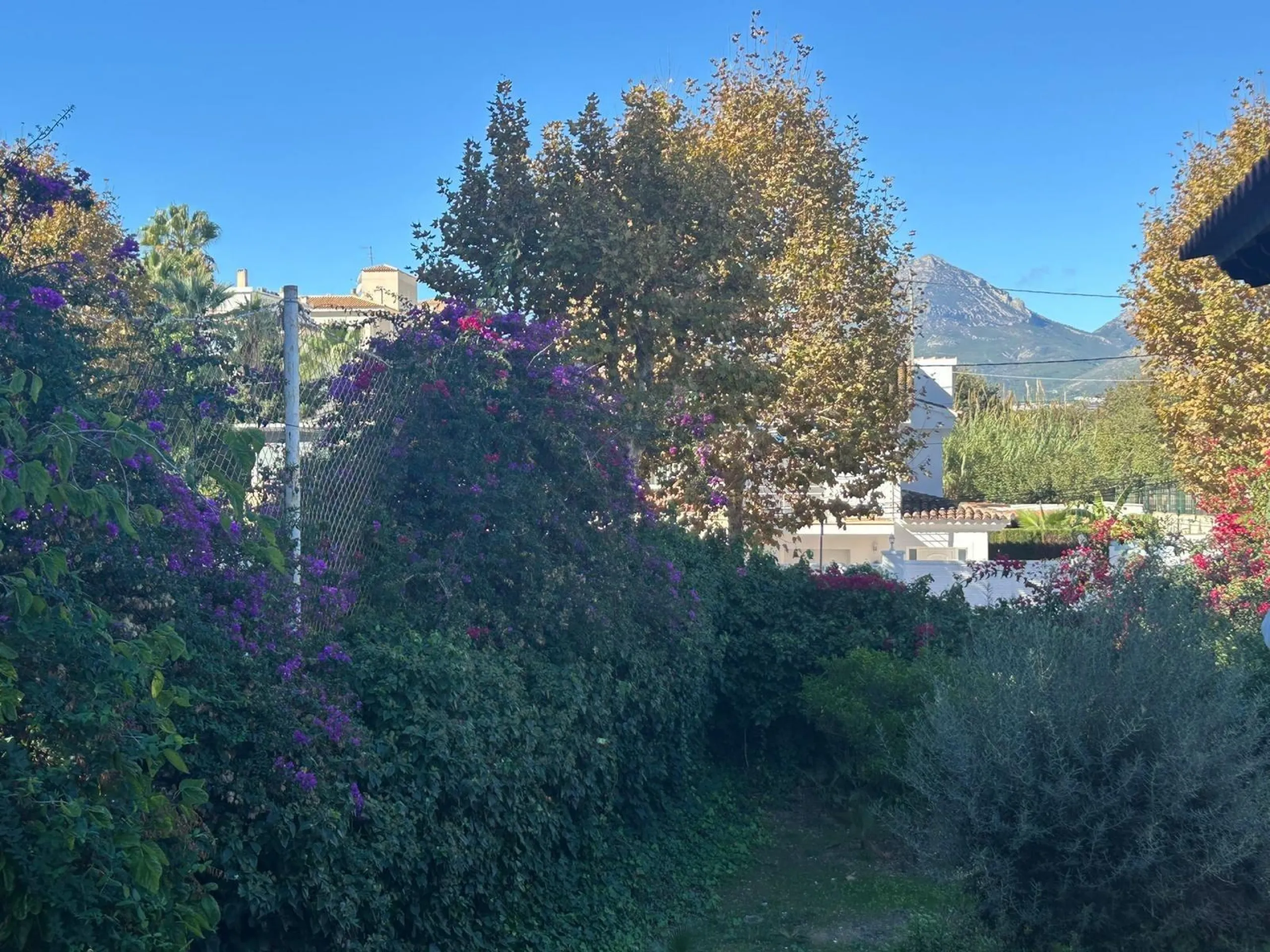 🌿 Encantadora vivienda pareada en el corazón de L’Albir, a 200 m de la playa