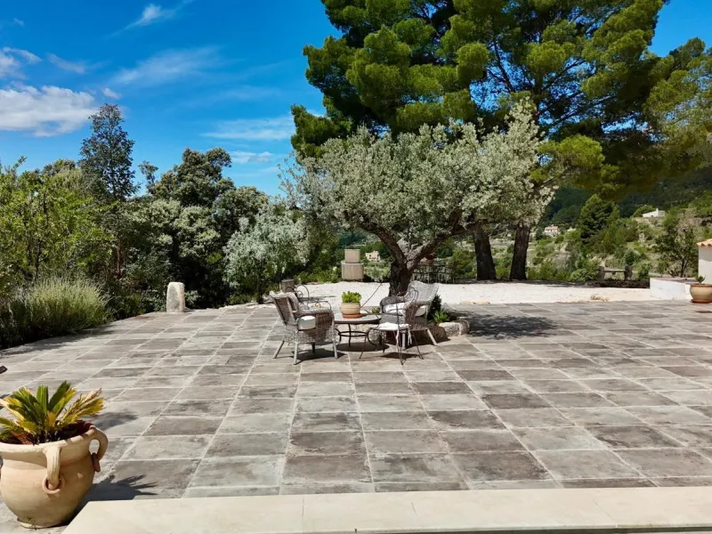 🌿 Finca de ensueño con 65.000 m² de naturaleza privada