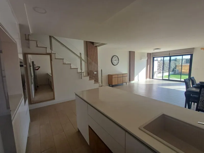 Дуплекс в престижной урбанизации Camporrosso Village, Finestrat