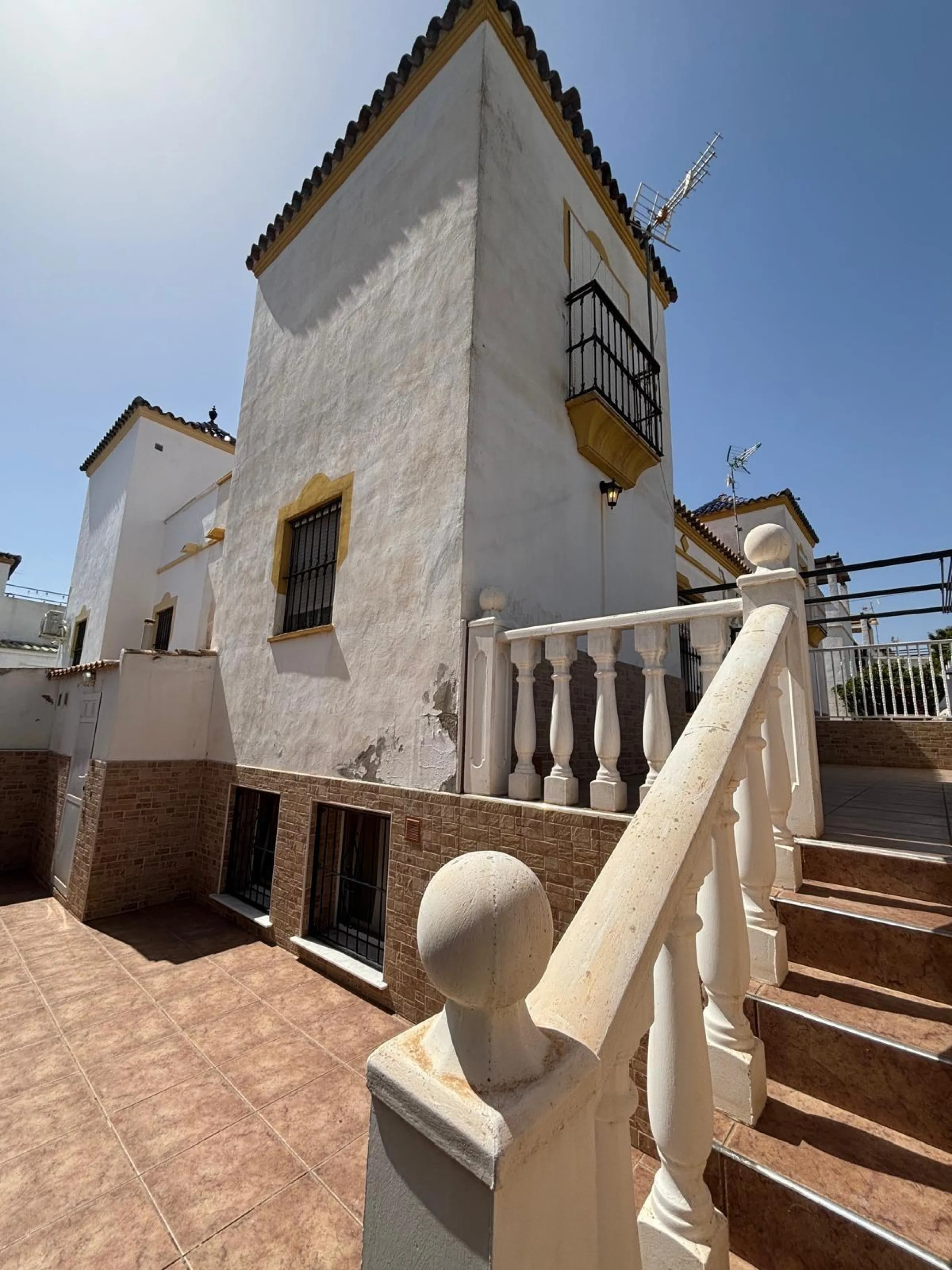 Spectacular Quad in Los Altos with 2 Pools, Solarium and Large Basement