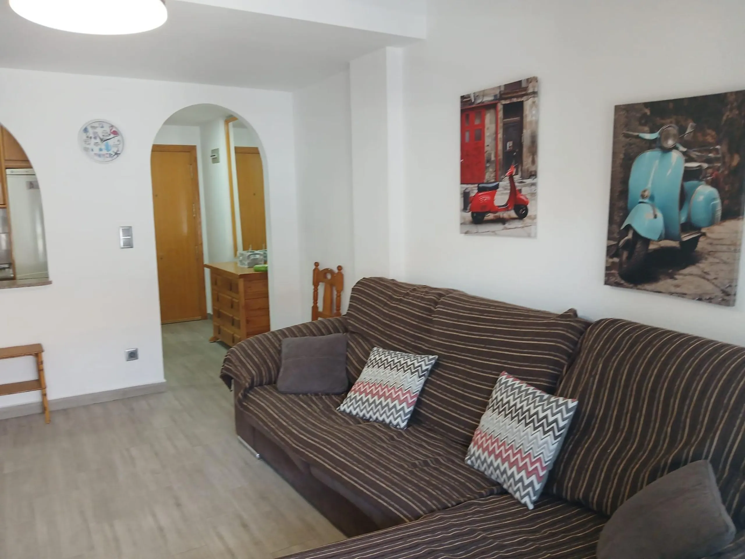 APARTAMENTO DE 3 HABITACIONES + PARKING + TRASTERO A TAN SOLO 80m DE LA PLAYA. GUARDAMAR DEL SEGURA