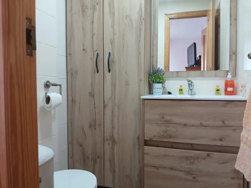 APARTAMENTO DE 3 HABITACIONES + PARKING + TRASTERO A TAN SOLO 80m DE LA PLAYA. GUARDAMAR DEL SEGURA