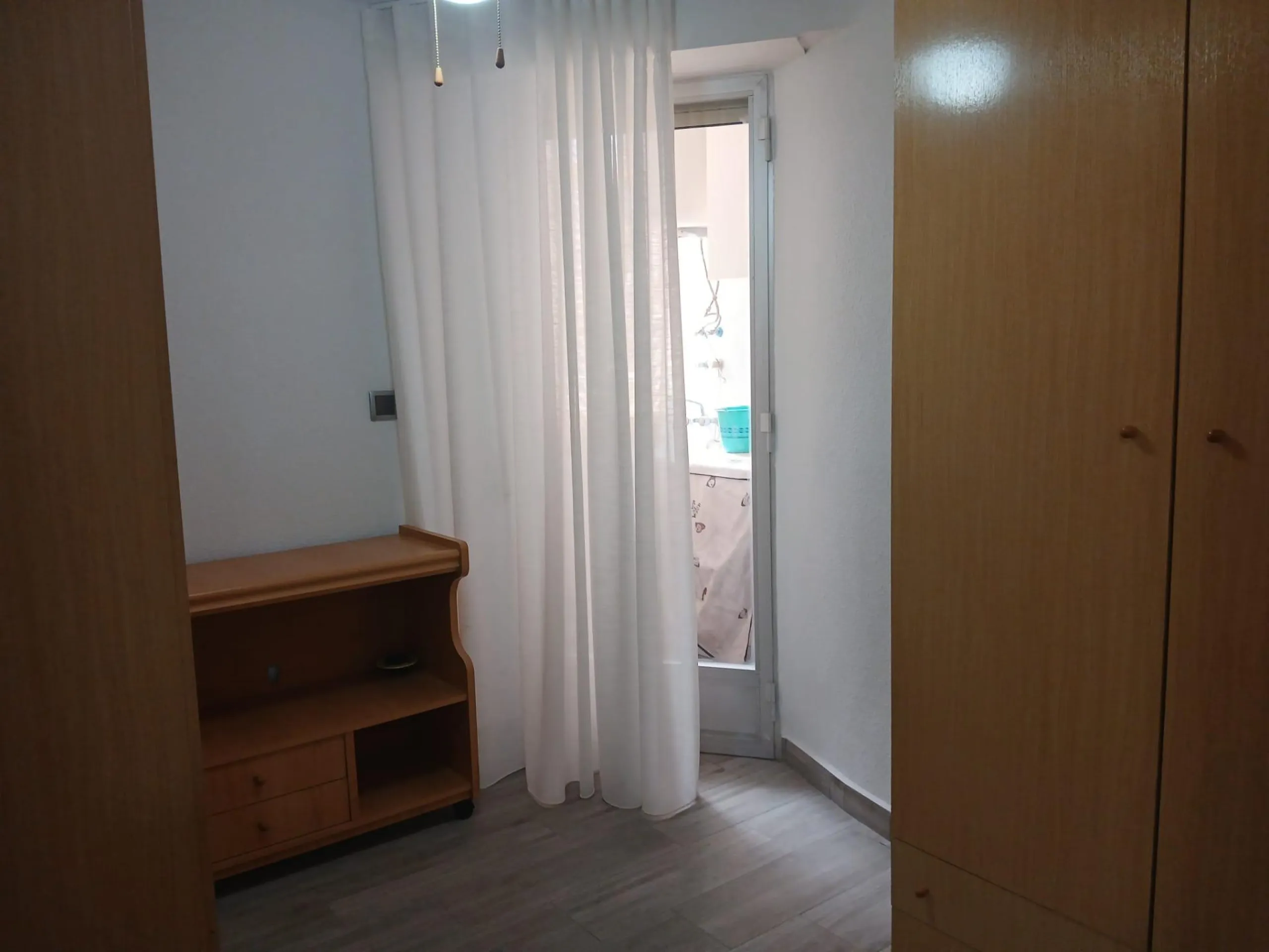APARTAMENTO DE 3 HABITACIONES + PARKING + TRASTERO A TAN SOLO 80m DE LA PLAYA. GUARDAMAR DEL SEGURA