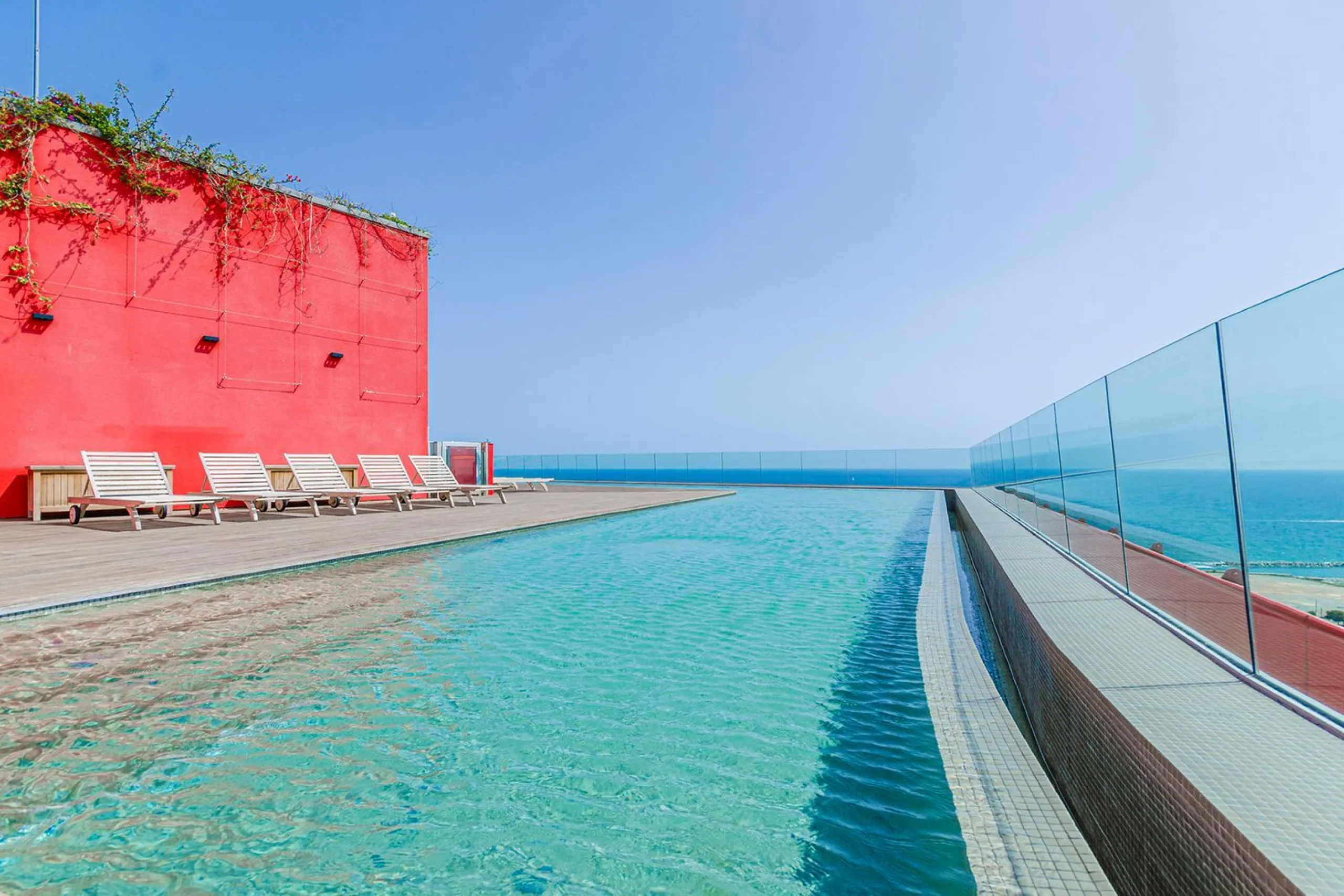 Antares: Luxury Penthouse in an Exclusive Seafront Complex in Diagonal Mar, Barcelona