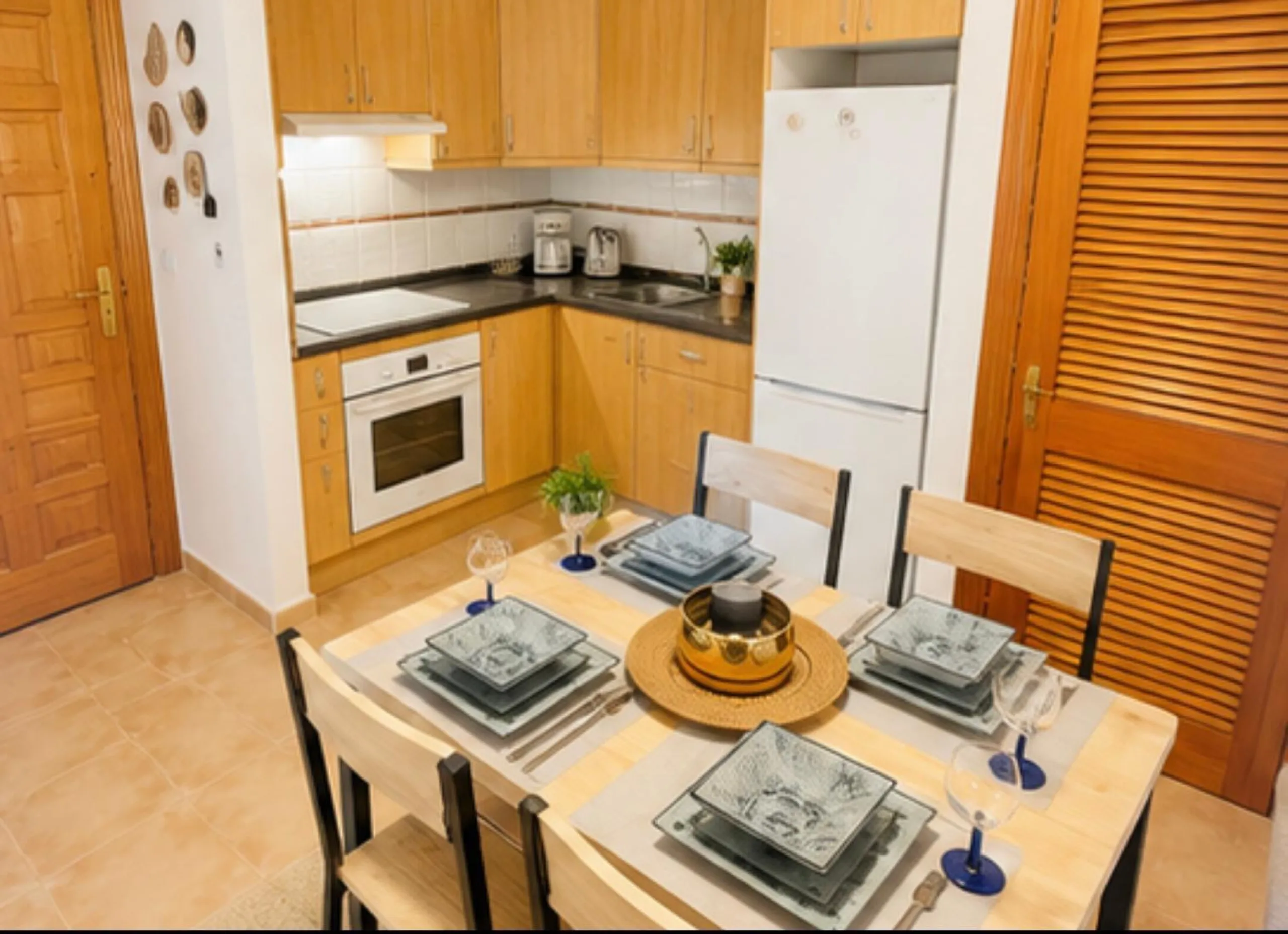 Apartamento en planta baja con jardín y gran piscina comunitaria en Cumbre del Sol