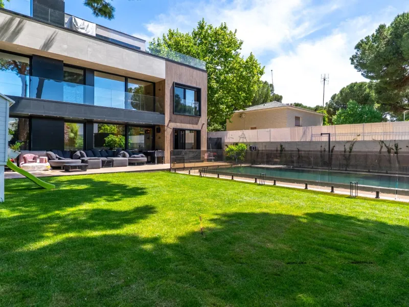 A truly exceptional luxury villa in Pozuelo de Alarcón — where design meets status