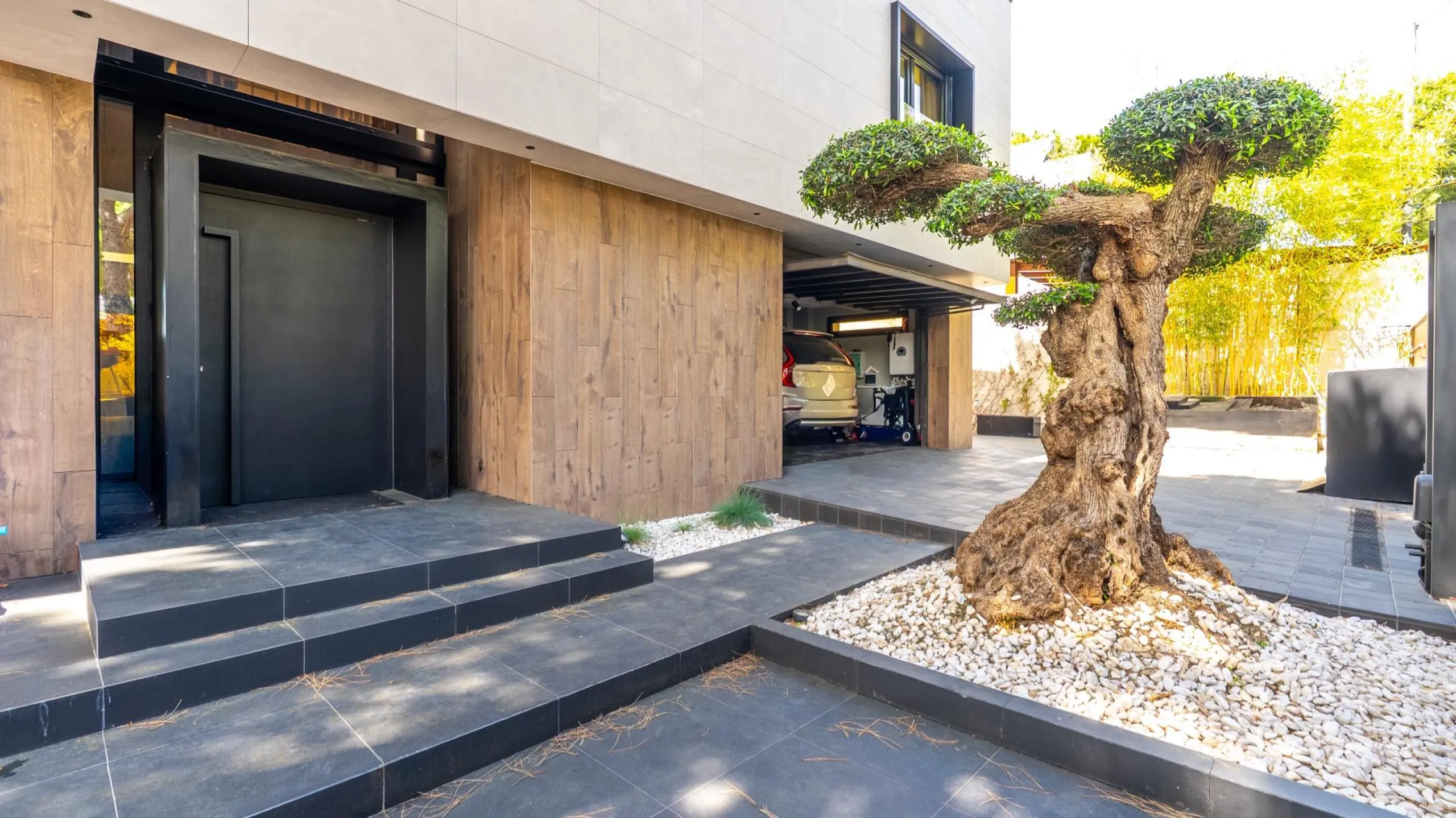A truly exceptional luxury villa in Pozuelo de Alarcón — where design meets status