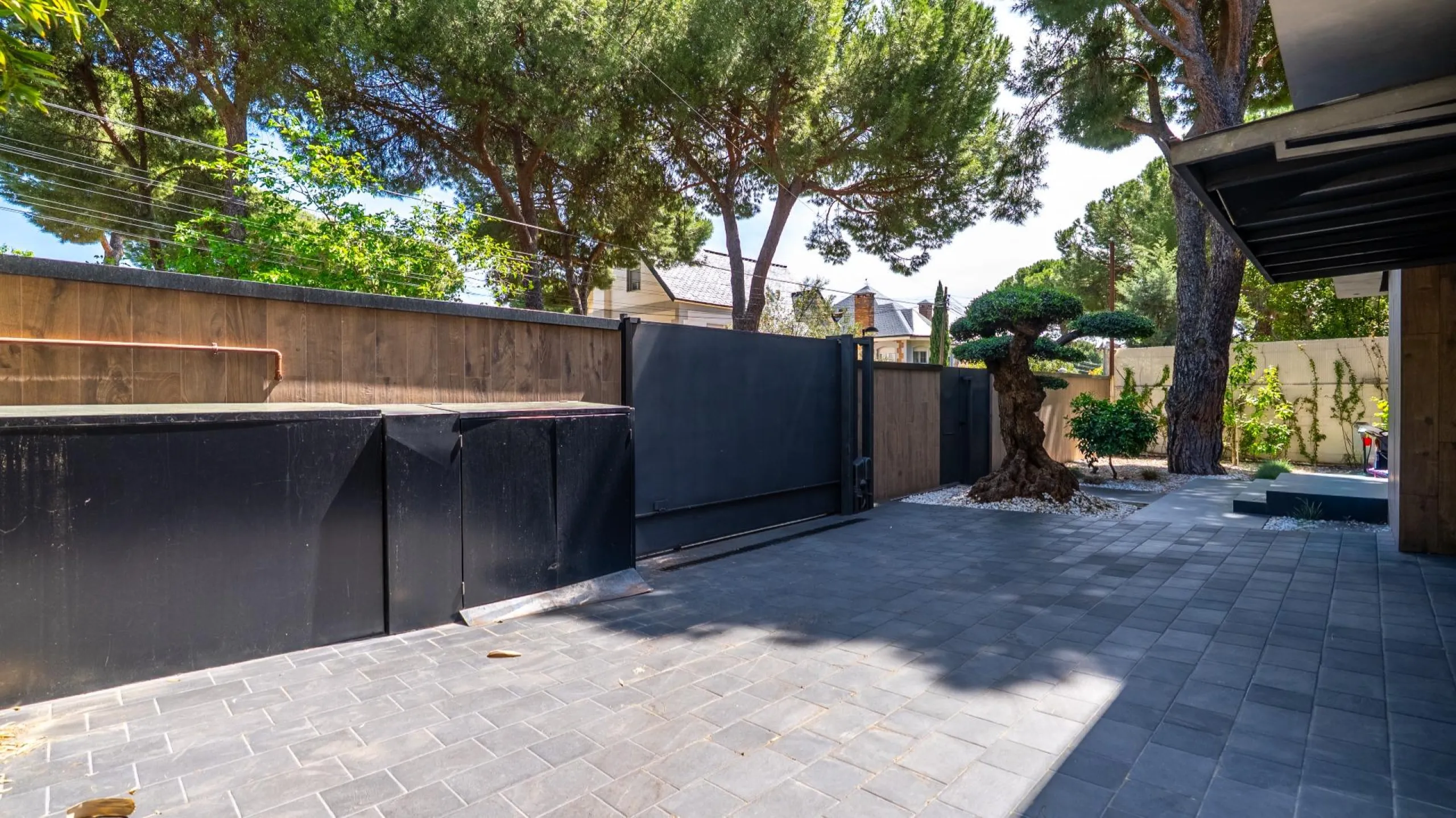 A truly exceptional luxury villa in Pozuelo de Alarcón — where design meets status