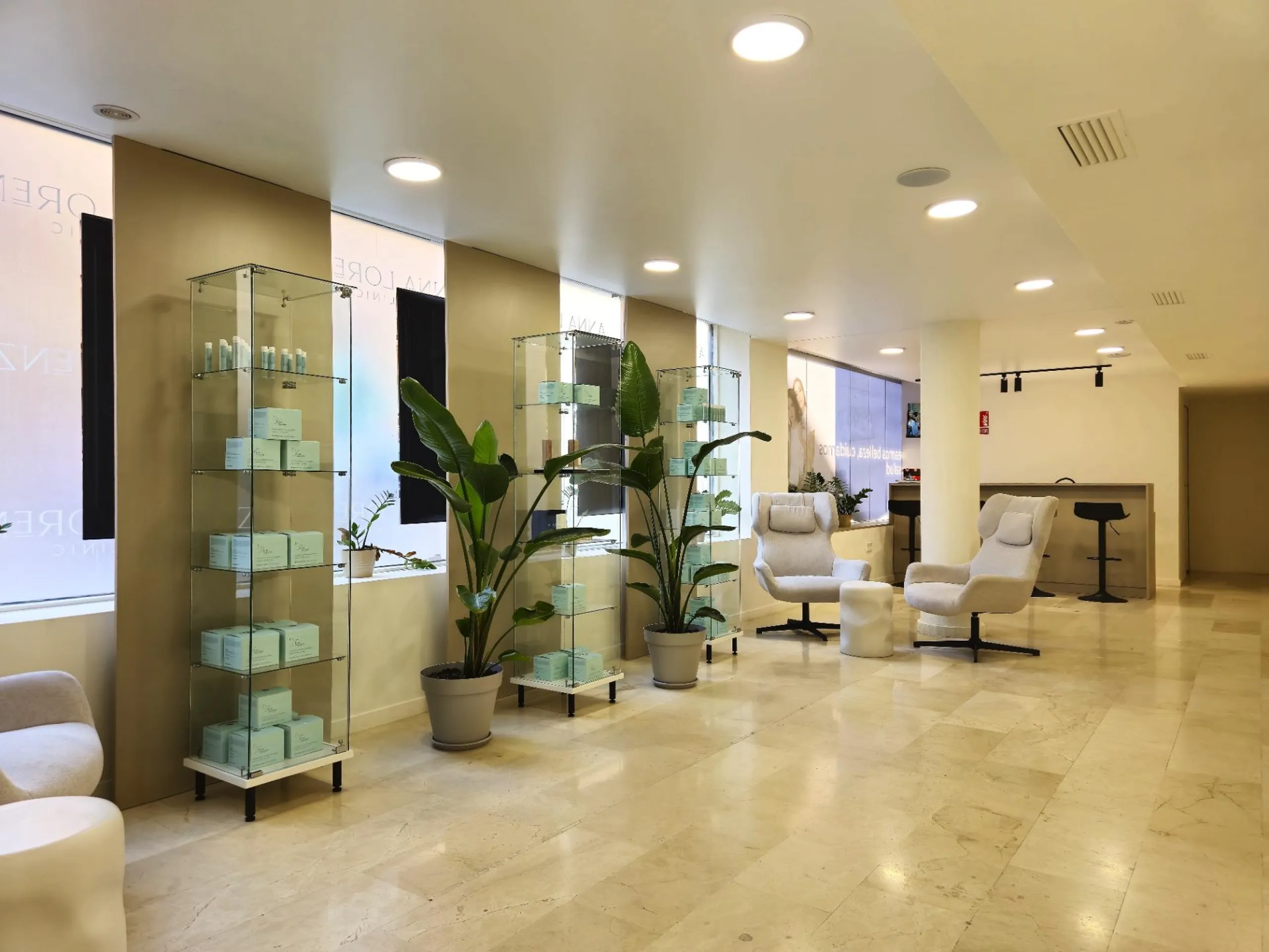 TRASPASO DE CLÍNICA DE MEDICINA ESTÉTICA EN ALICANTE – ZONA LUCEROS / EL CORTE INGLÉS