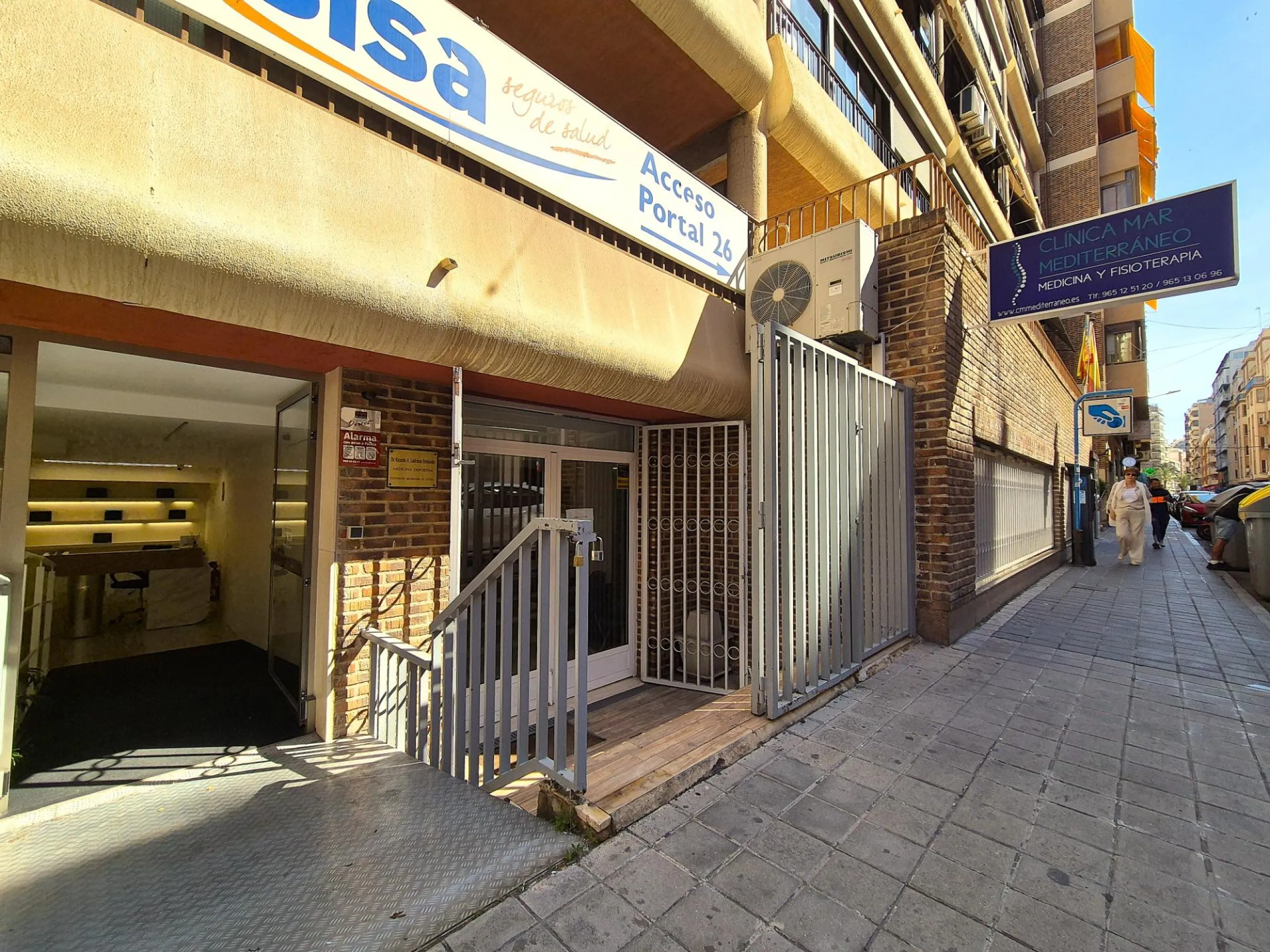 TRASPASO DE CLÍNICA DE MEDICINA ESTÉTICA EN ALICANTE – ZONA LUCEROS / EL CORTE INGLÉS