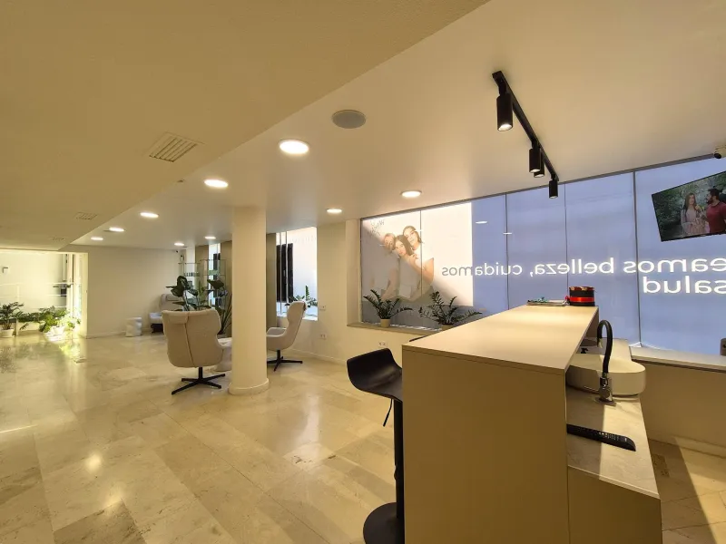 TRASPASO DE CLÍNICA DE MEDICINA ESTÉTICA EN ALICANTE – ZONA LUCEROS / EL CORTE INGLÉS