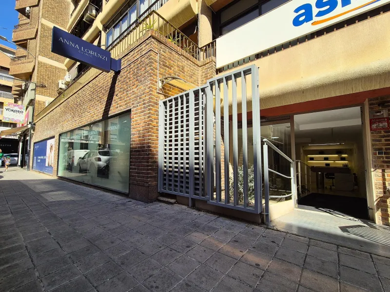 TRASPASO DE CLÍNICA DE MEDICINA ESTÉTICA EN ALICANTE – ZONA LUCEROS / EL CORTE INGLÉS