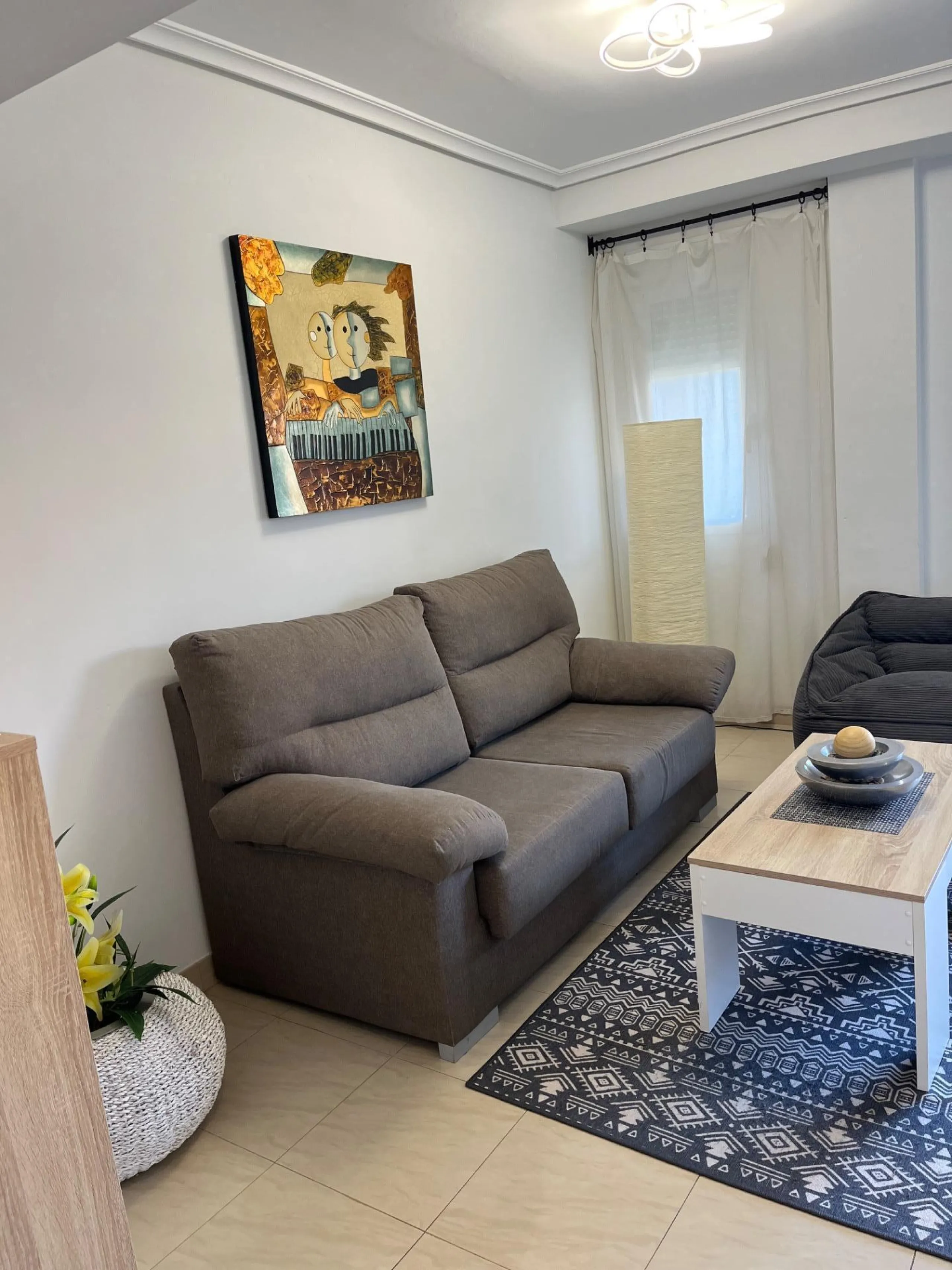 Apartment in a Prime Location Near the Beach in Dénia