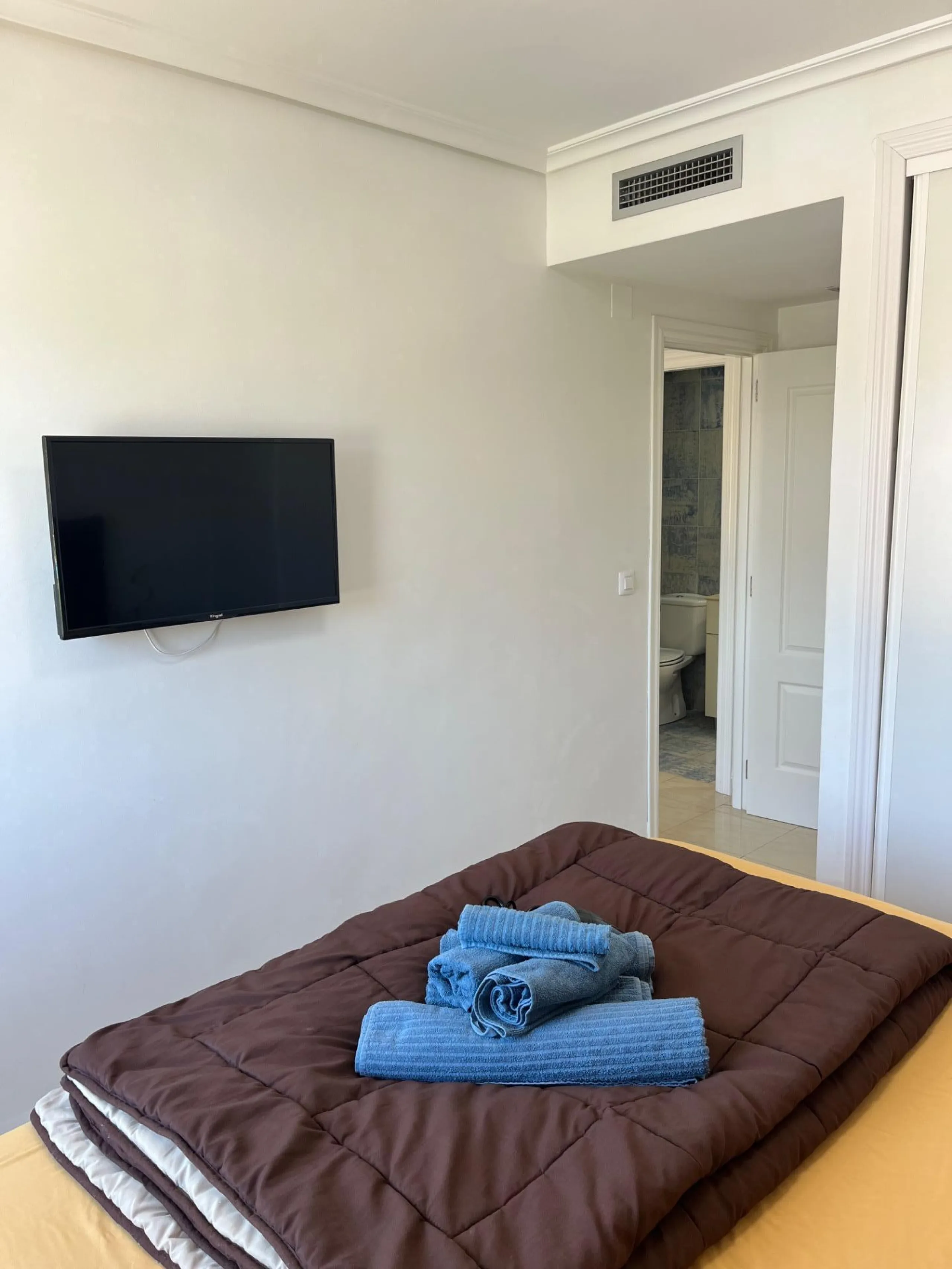 Apartment in a Prime Location Near the Beach in Dénia
