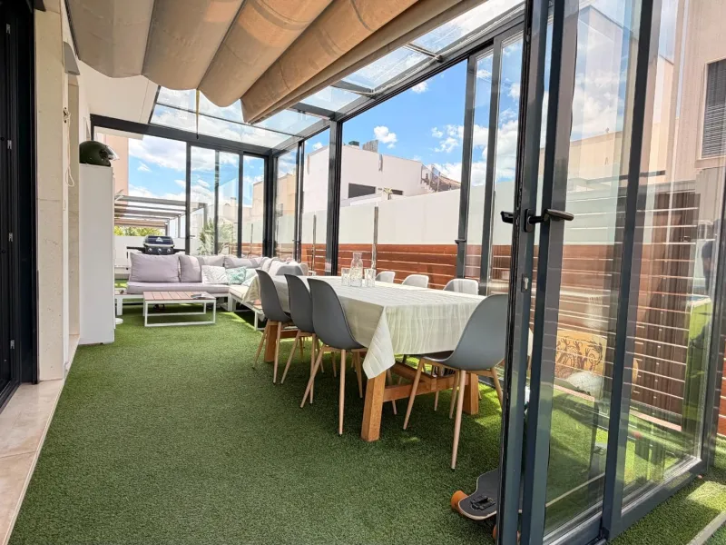 🌴 Independent villa with private pool and tourist license in Aguas Nuevas, Torrevieja