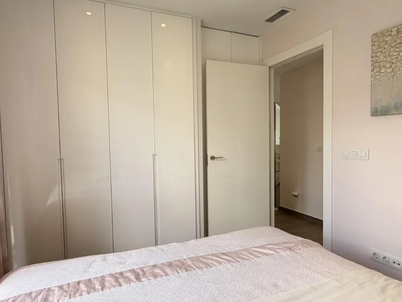 🌴 Independent villa with private pool and tourist license in Aguas Nuevas, Torrevieja