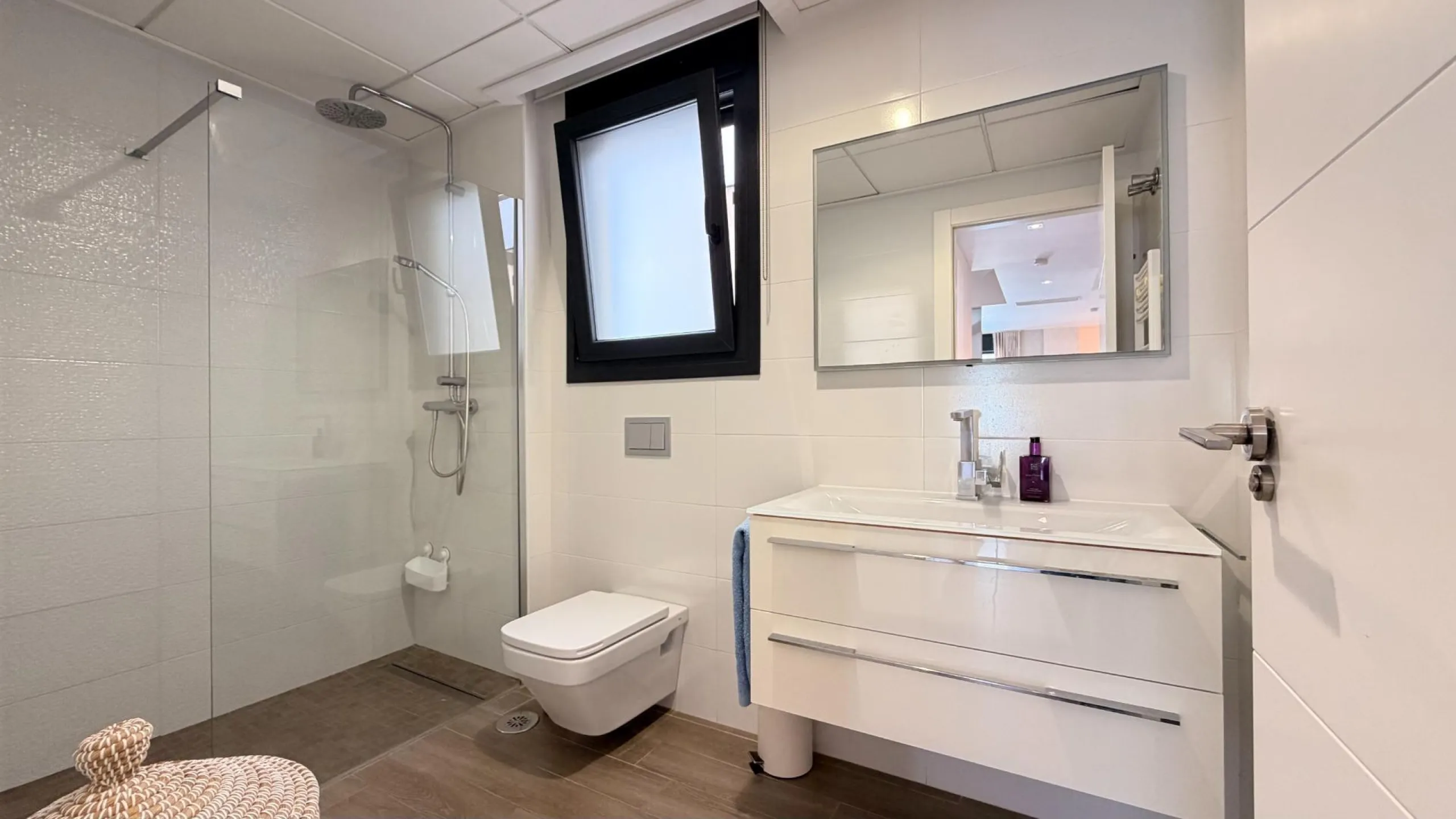 🌴 Independent villa with private pool and tourist license in Aguas Nuevas, Torrevieja