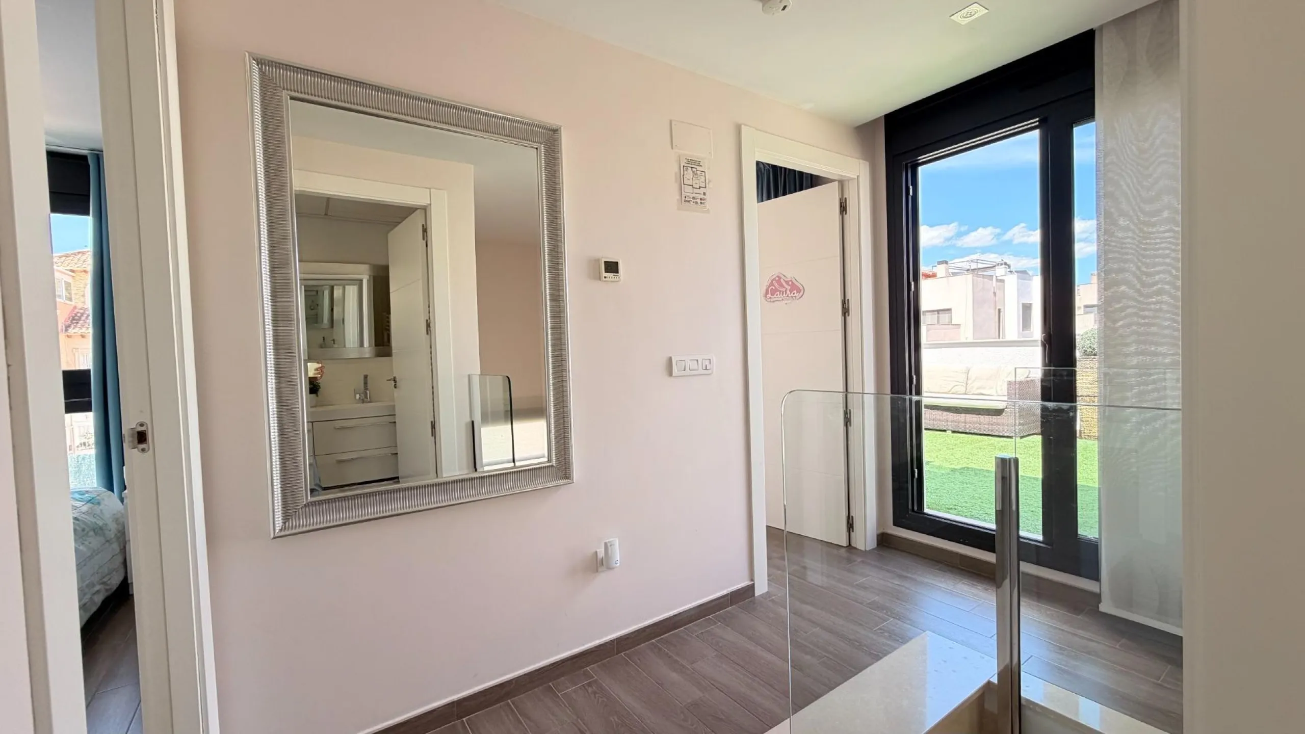 🌴 Independent villa with private pool and tourist license in Aguas Nuevas, Torrevieja