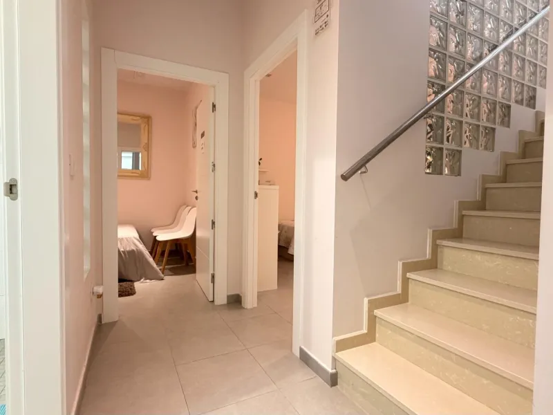 🌴 Independent villa with private pool and tourist license in Aguas Nuevas, Torrevieja