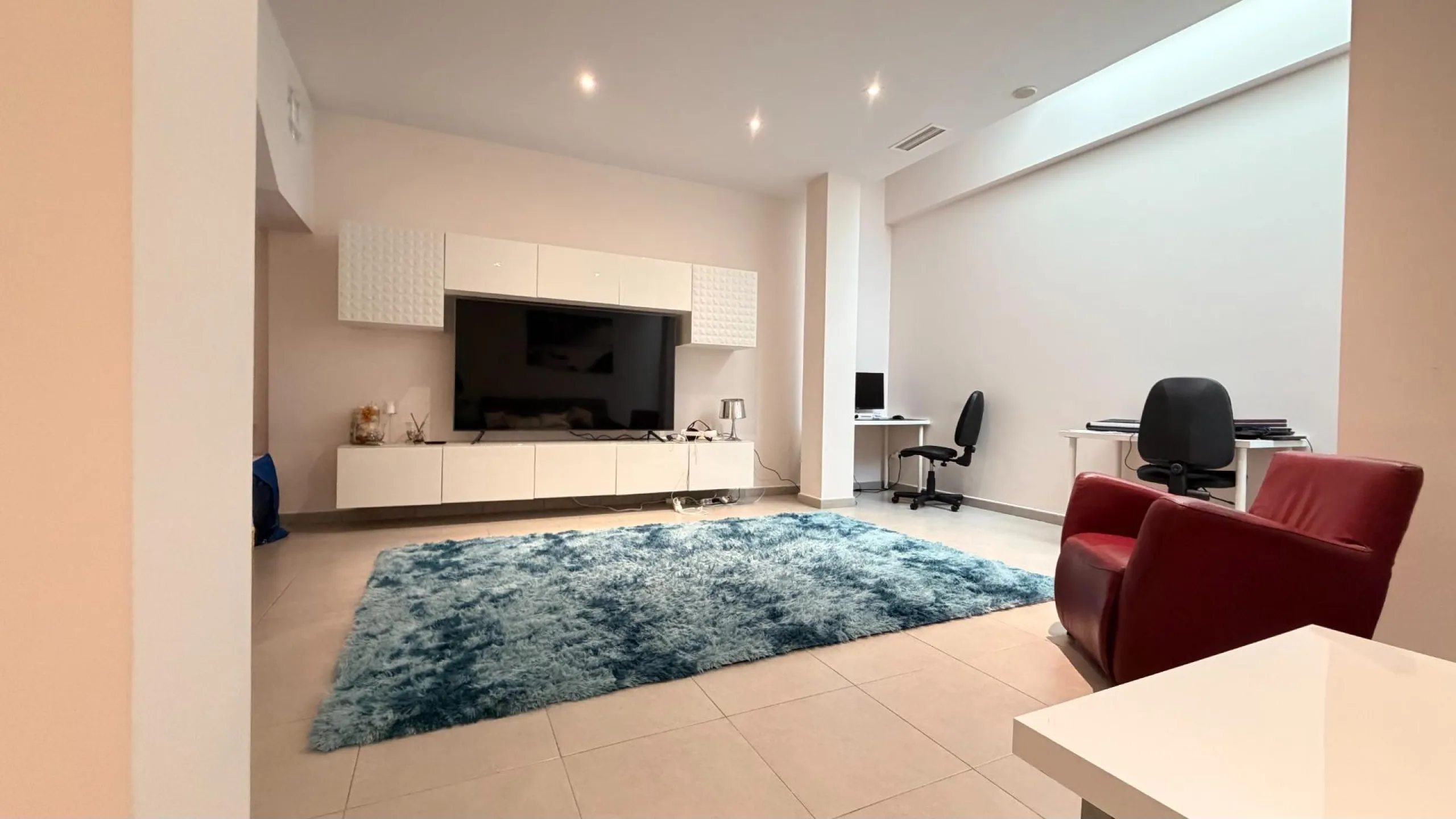 🌴 Independent villa with private pool and tourist license in Aguas Nuevas, Torrevieja