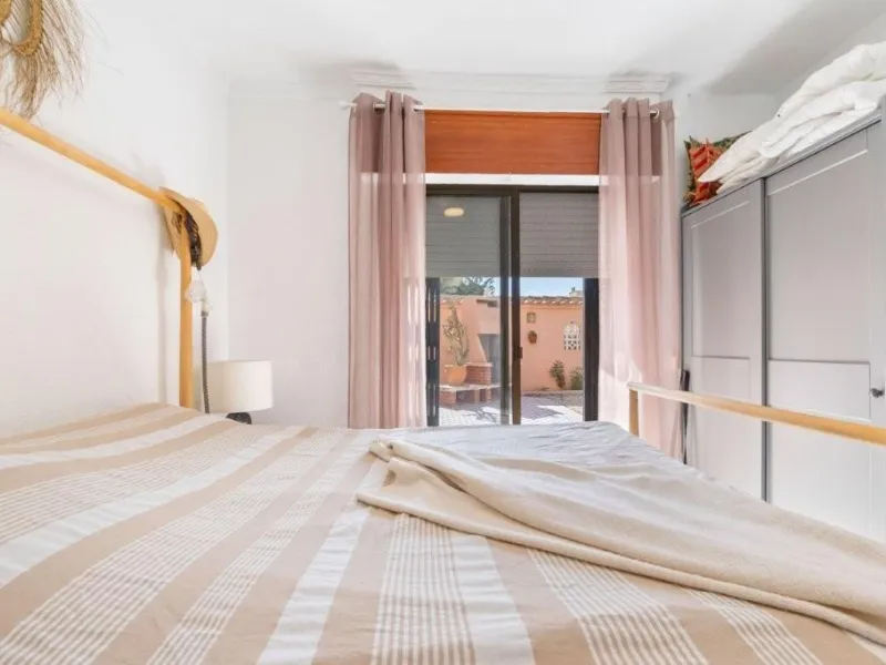 BUNGALOW PLANTA BAJA CON SUPER TERRAZAS EN FRUTALES. A ESCASOS 450m DEL MAR
