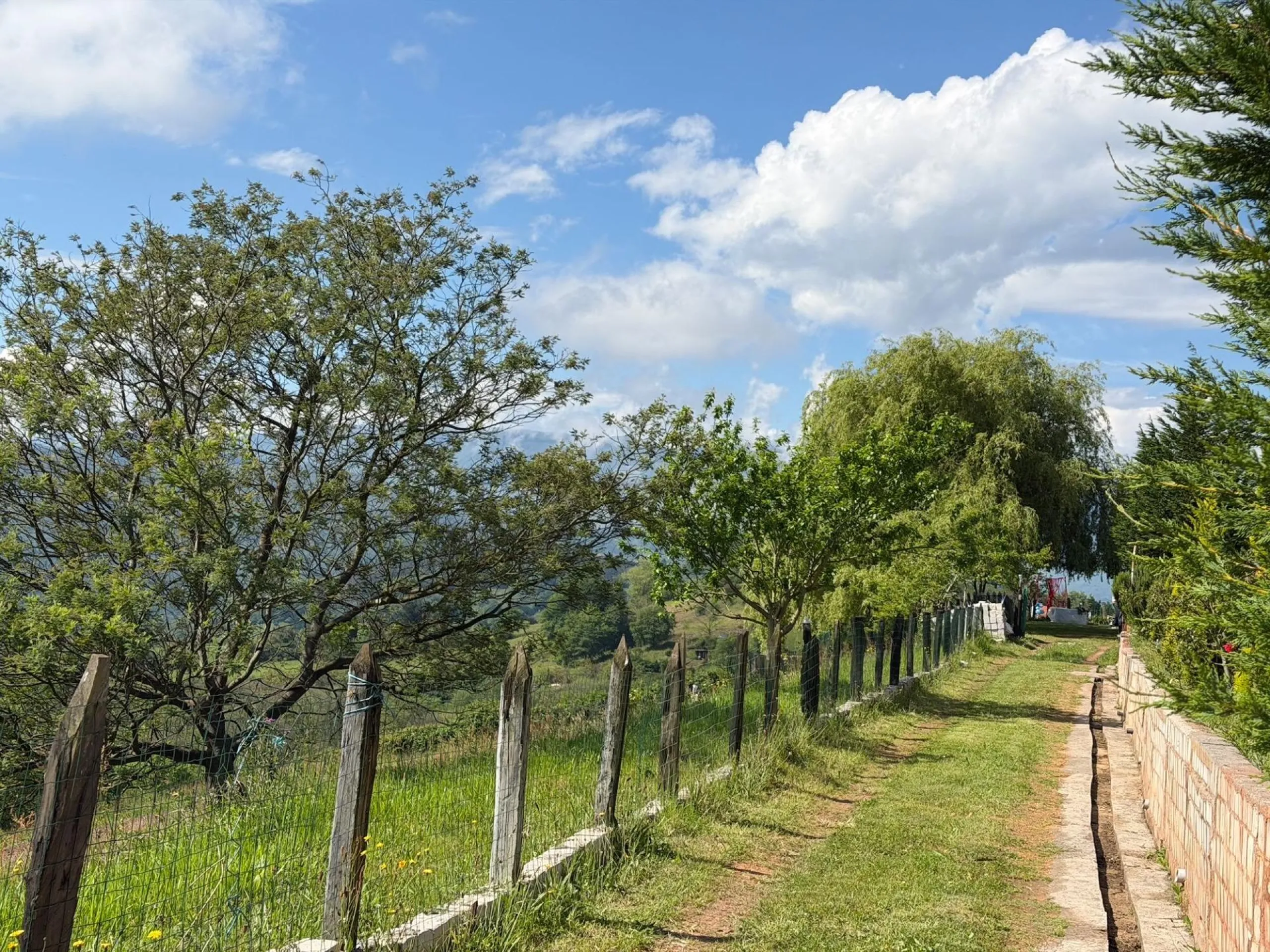 Finca exclusiva de 10.000 ‭m2‬ con vistas espectaculares – A solo 5 minutos de Oviedo