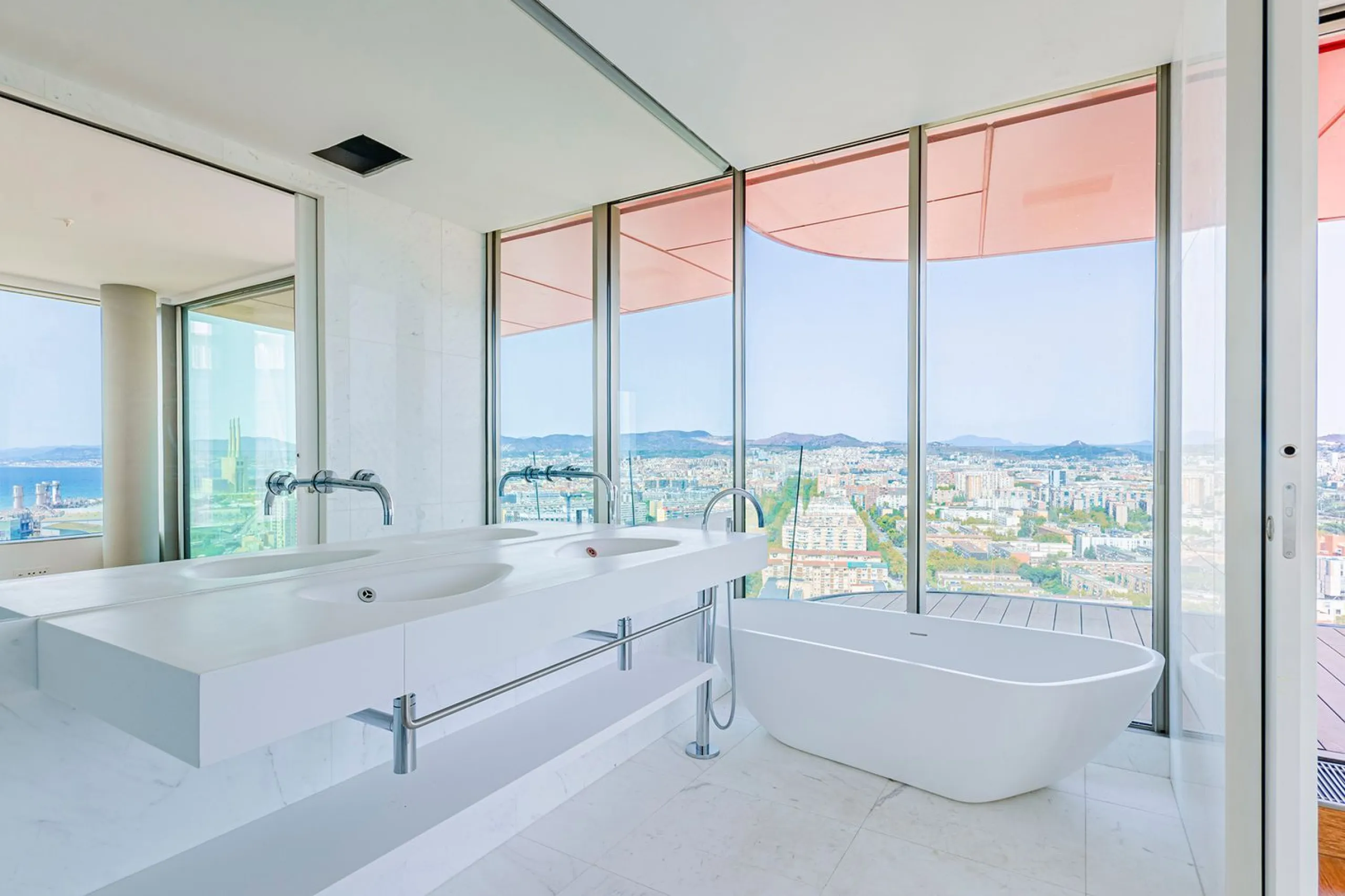 Luxury New-Build Homes on the Seafront in Diagonal Mar, Barcelona