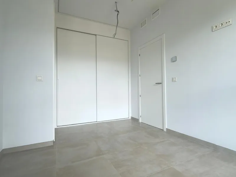 Exclusivo dúplex penthouse con jacuzzi junto al mar en Allonbay — primera línea de la playa El Torres