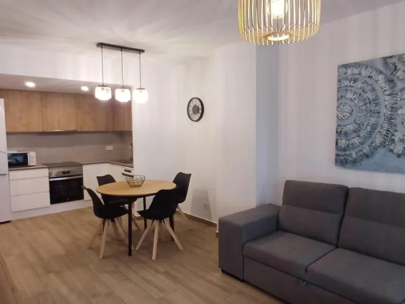 Apartamentos en la Cala para vivir o invertir!