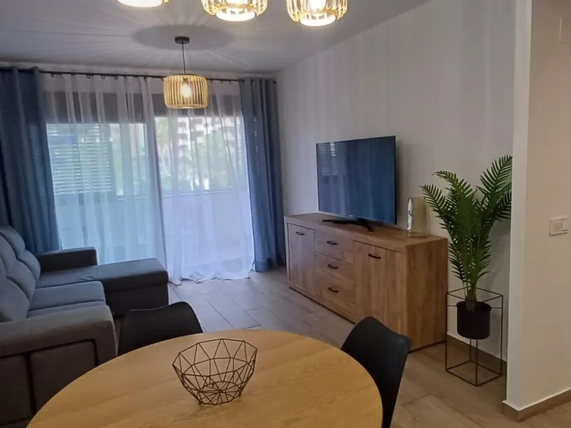 Apartamentos en la Cala para vivir o invertir!