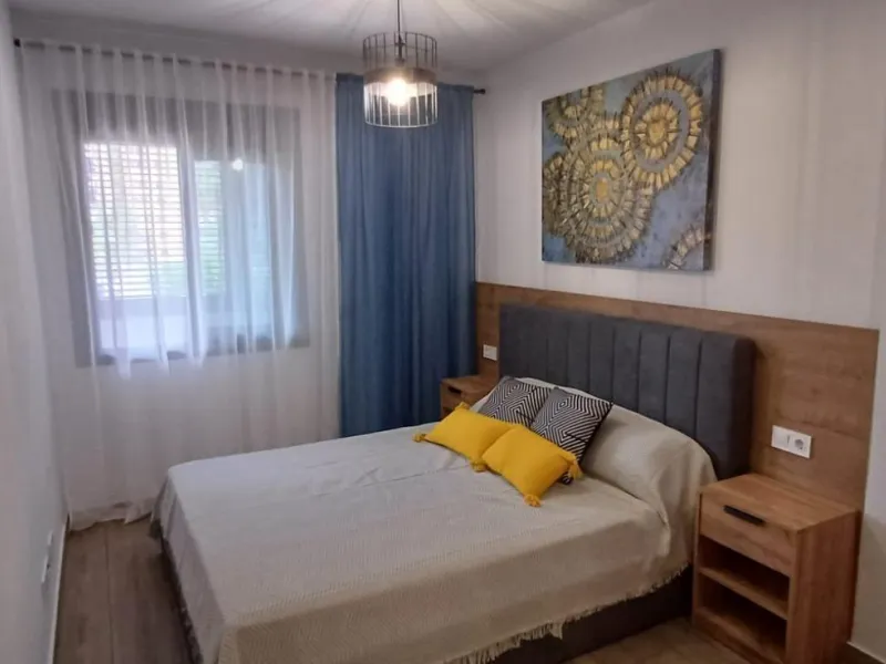 Apartamentos en la Cala para vivir o invertir!