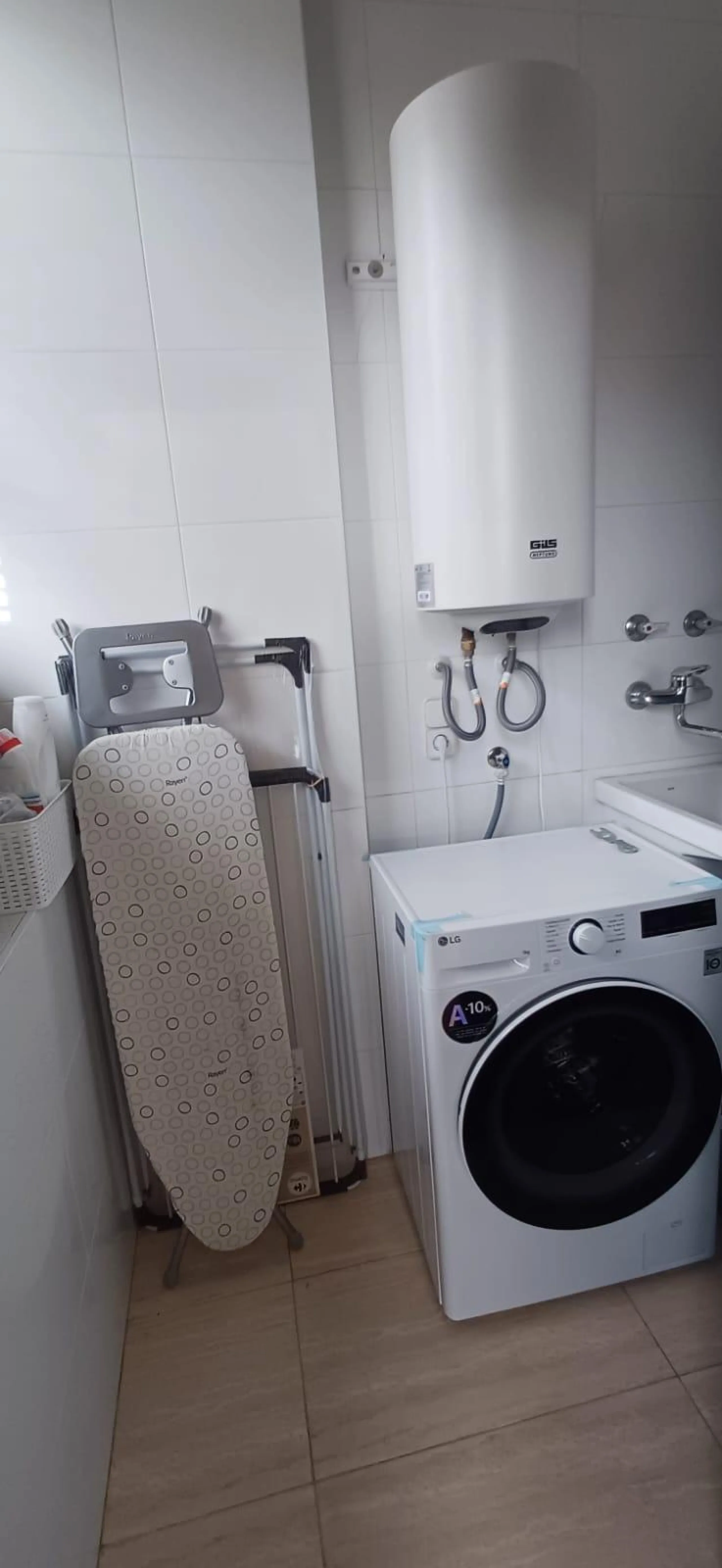 Apartamentos en la Cala para vivir o invertir!