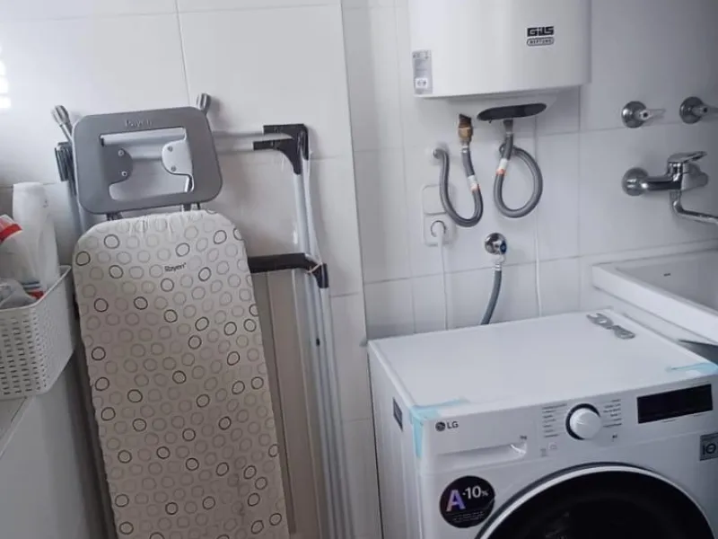 Apartamentos en la Cala para vivir o invertir!