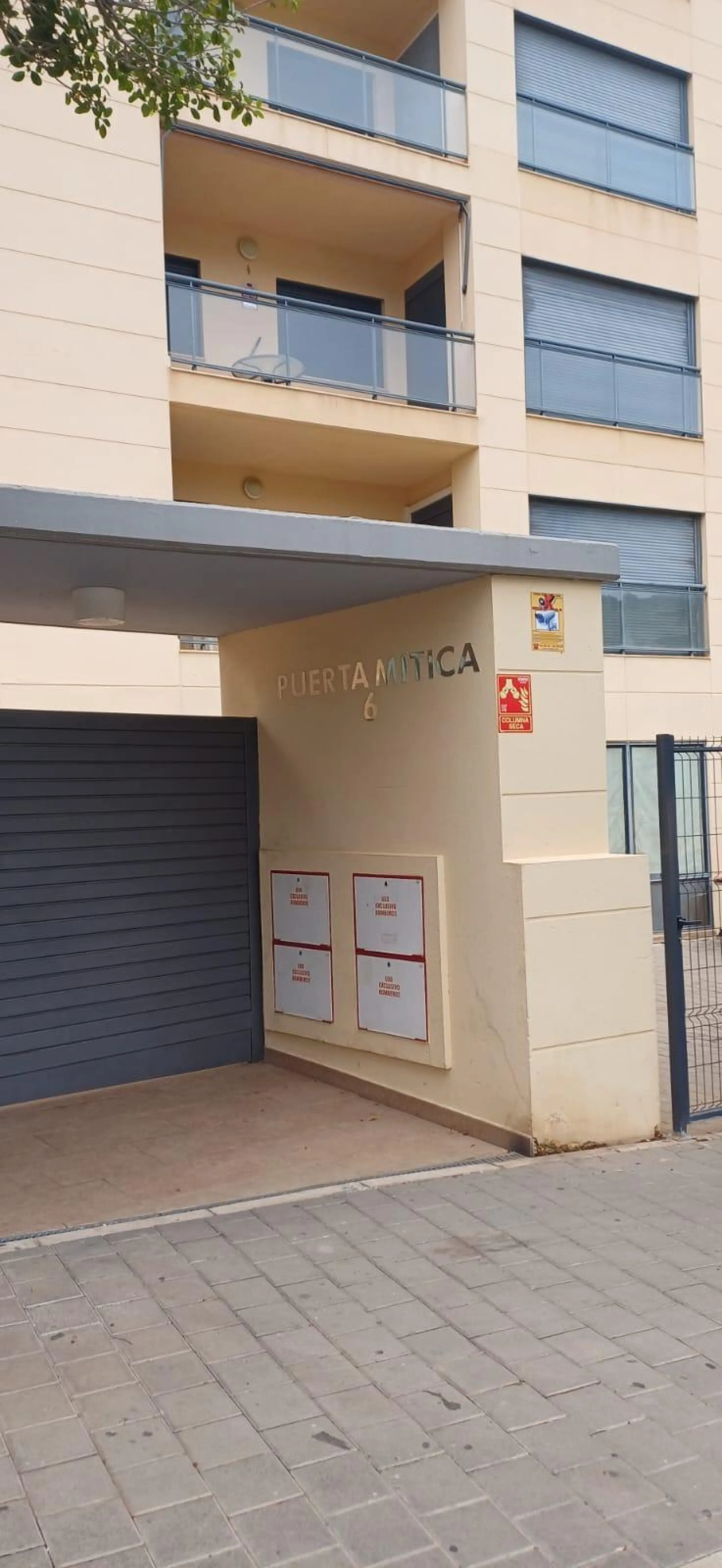 Apartamentos en la Cala para vivir o invertir!