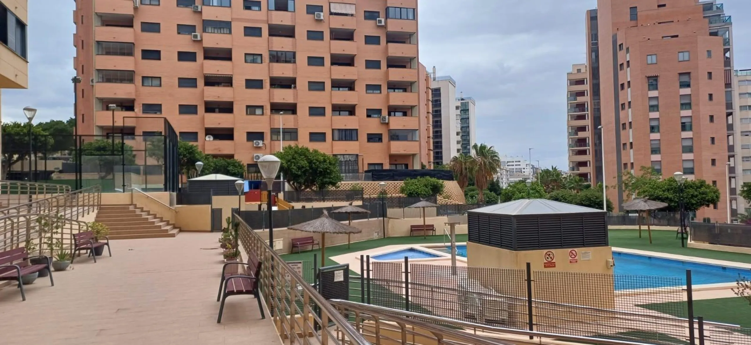 Apartamentos en la Cala para vivir o invertir!