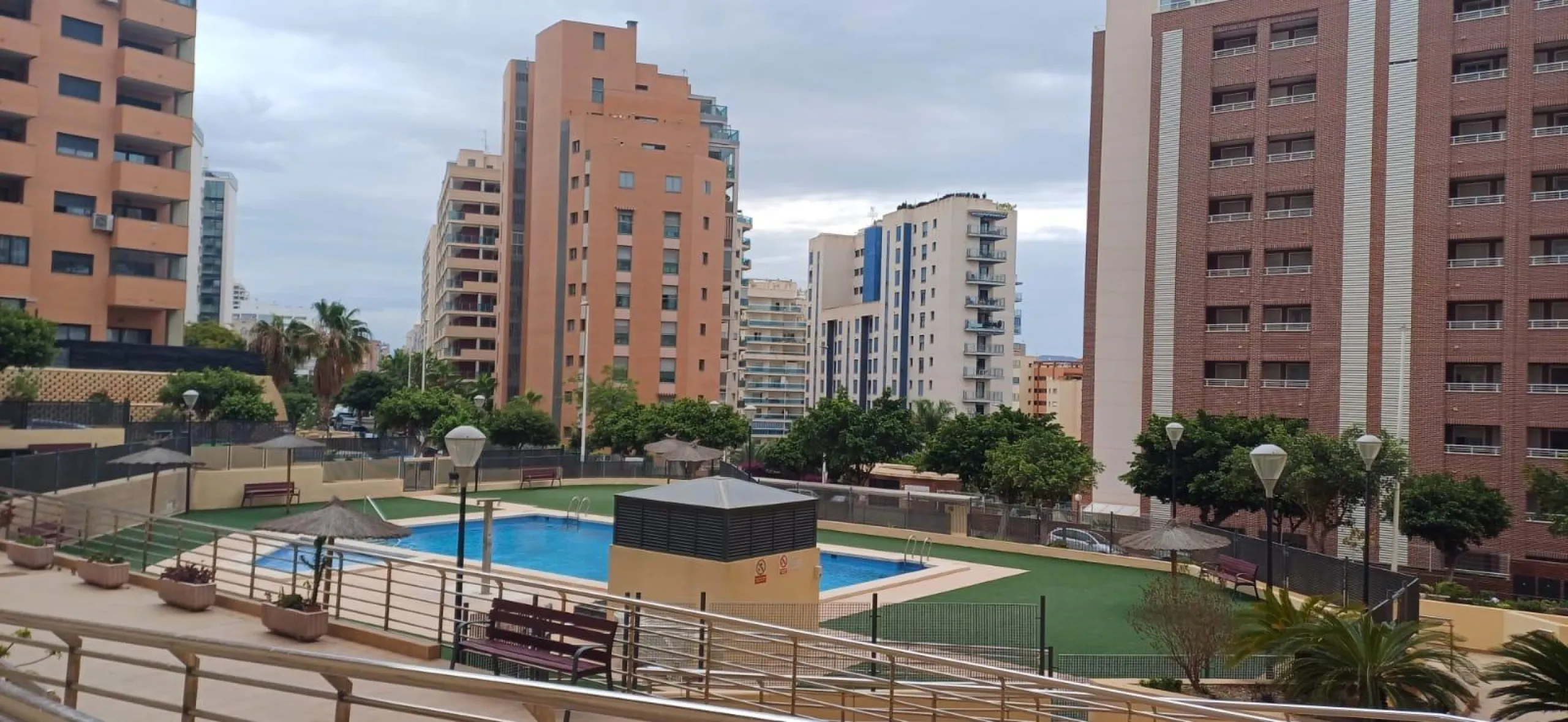 Apartamentos en la Cala para vivir o invertir!