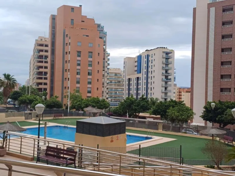 Apartamentos en la Cala para vivir o invertir!