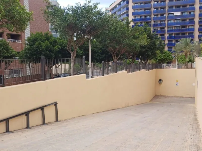 Apartamentos en la Cala para vivir o invertir!