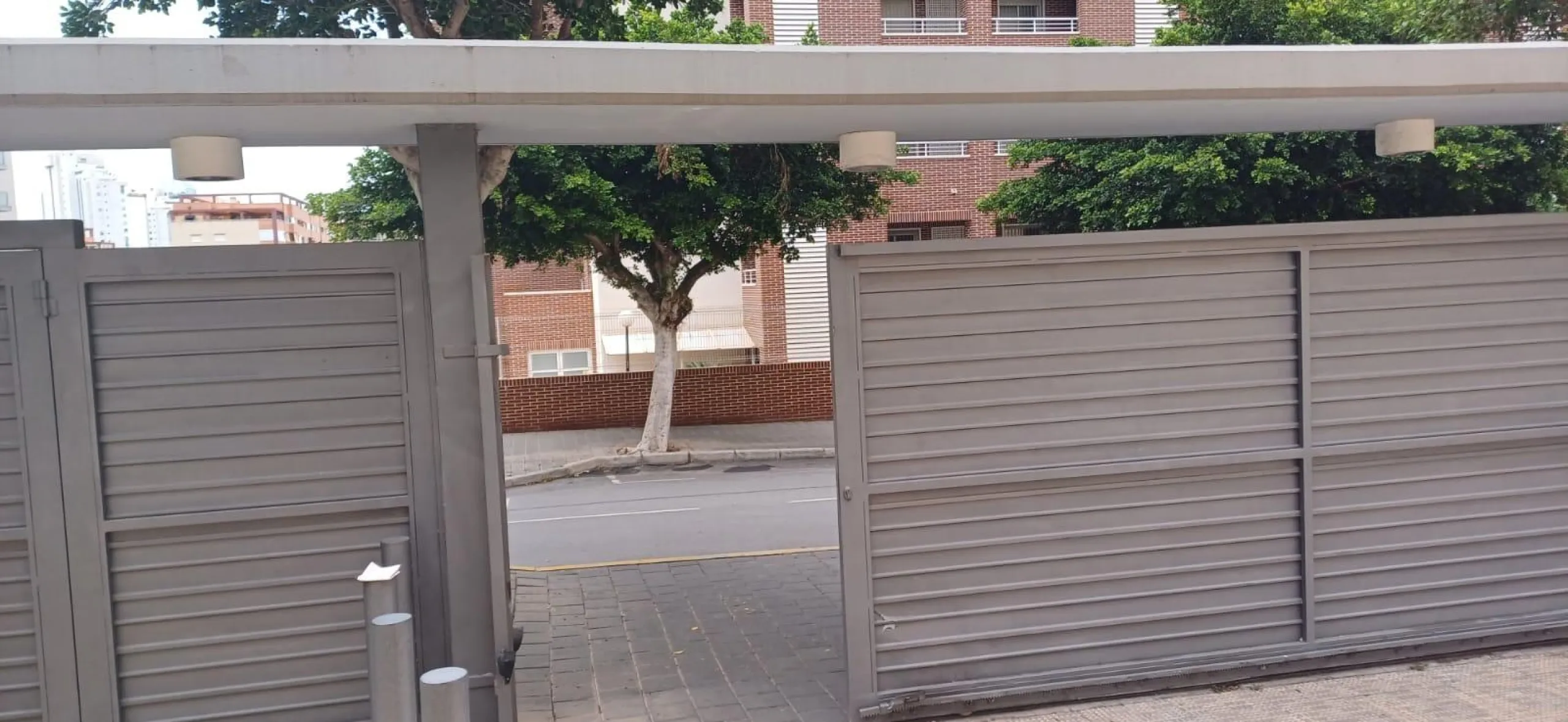 Apartamentos en la Cala para vivir o invertir!