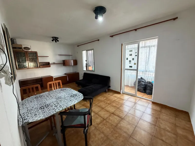 APARTMENT IN ALICANTE — EXCELLENT OPPORTUNITY TO LIVE OR INVEST