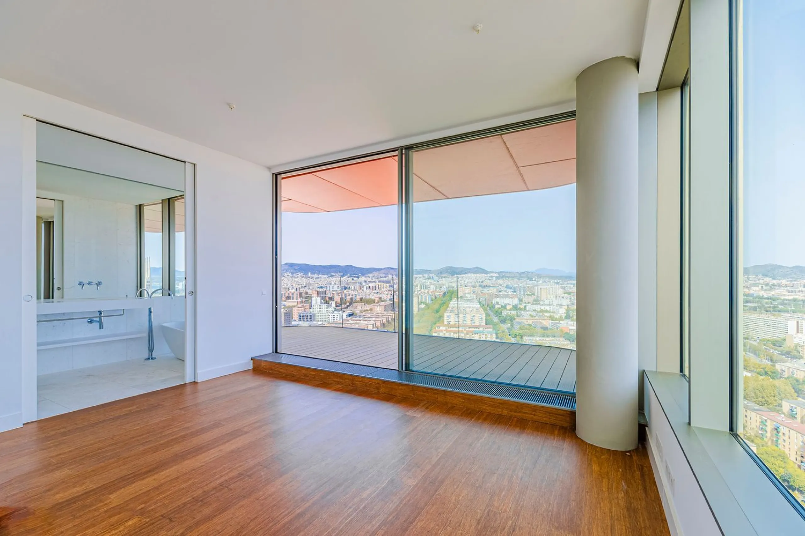 Luxury New-Build Homes on the Seafront in Diagonal Mar, Barcelona