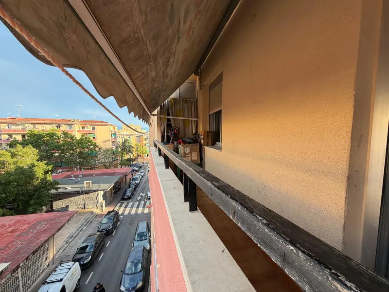APARTMENT IN ALICANTE — EXCELLENT OPPORTUNITY TO LIVE OR INVEST