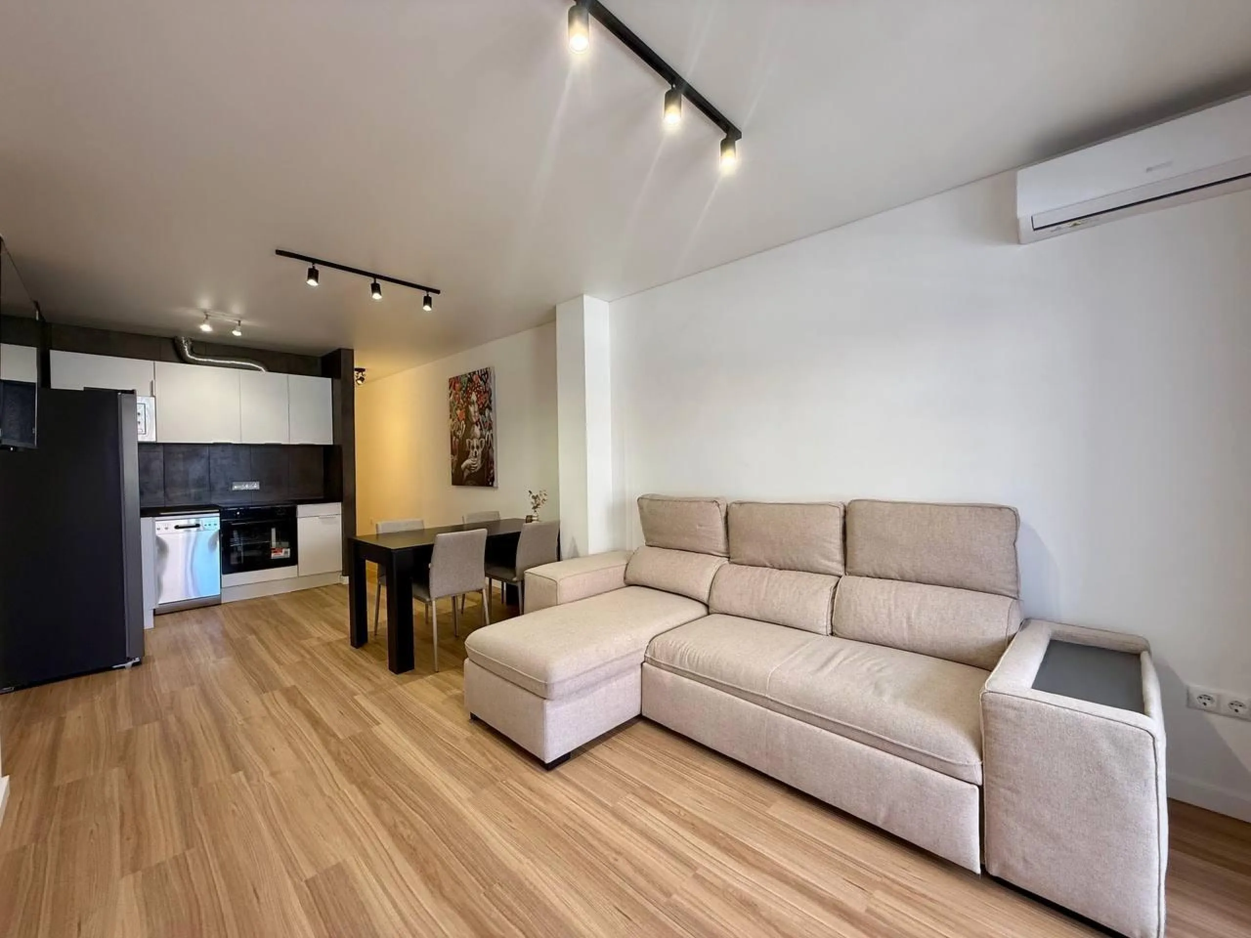 Renovated apartment in La Mata just 120 m from the sea