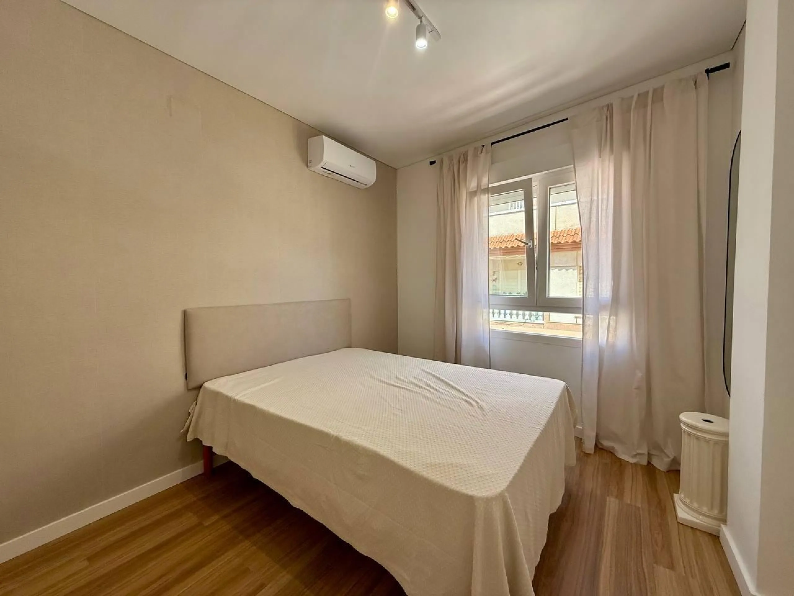Renovated apartment in La Mata just 120 m from the sea