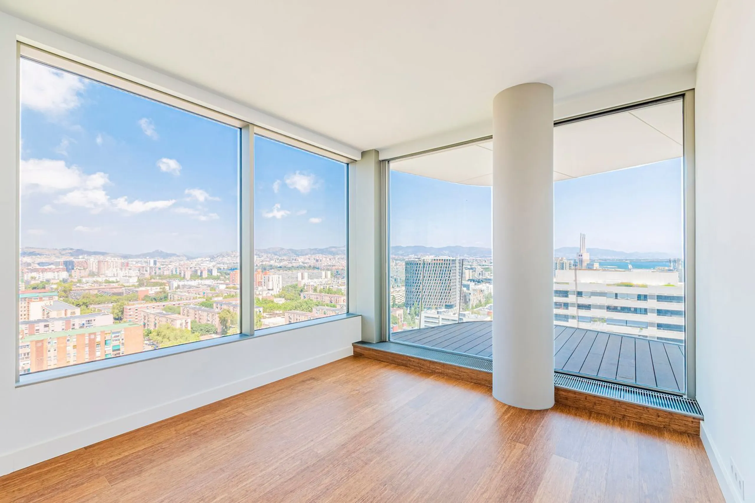Luxury New Apartment on the First Line of the Sea in Diagonal Mar, Barcelona